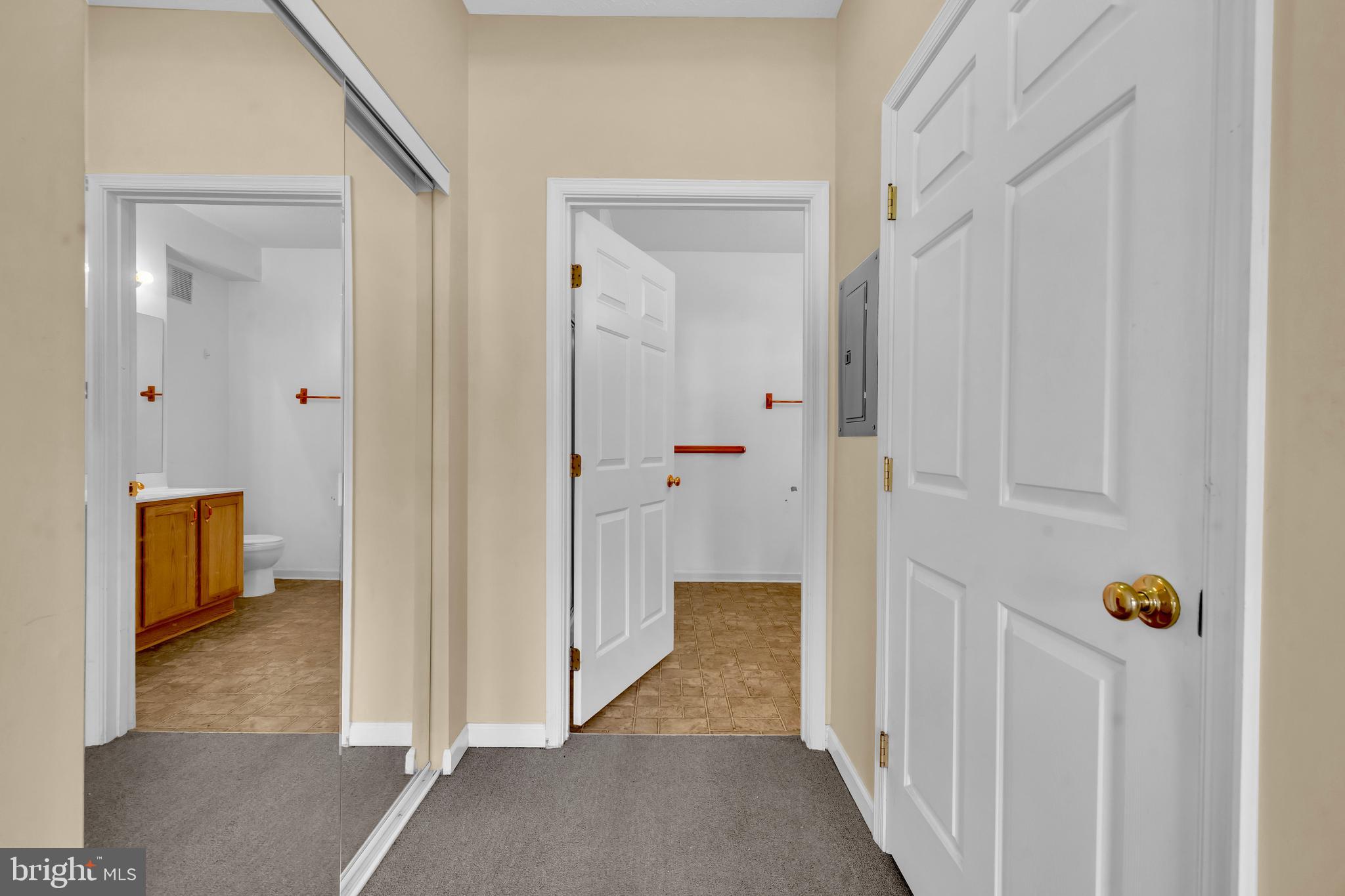 PINEY ORCHARD - Residential