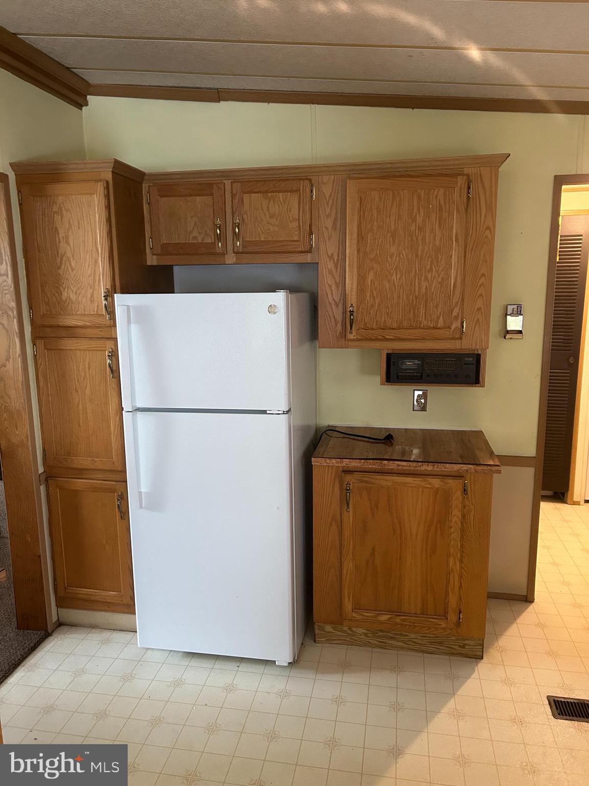 CRESTWOOD ESTATES MHP - Residential