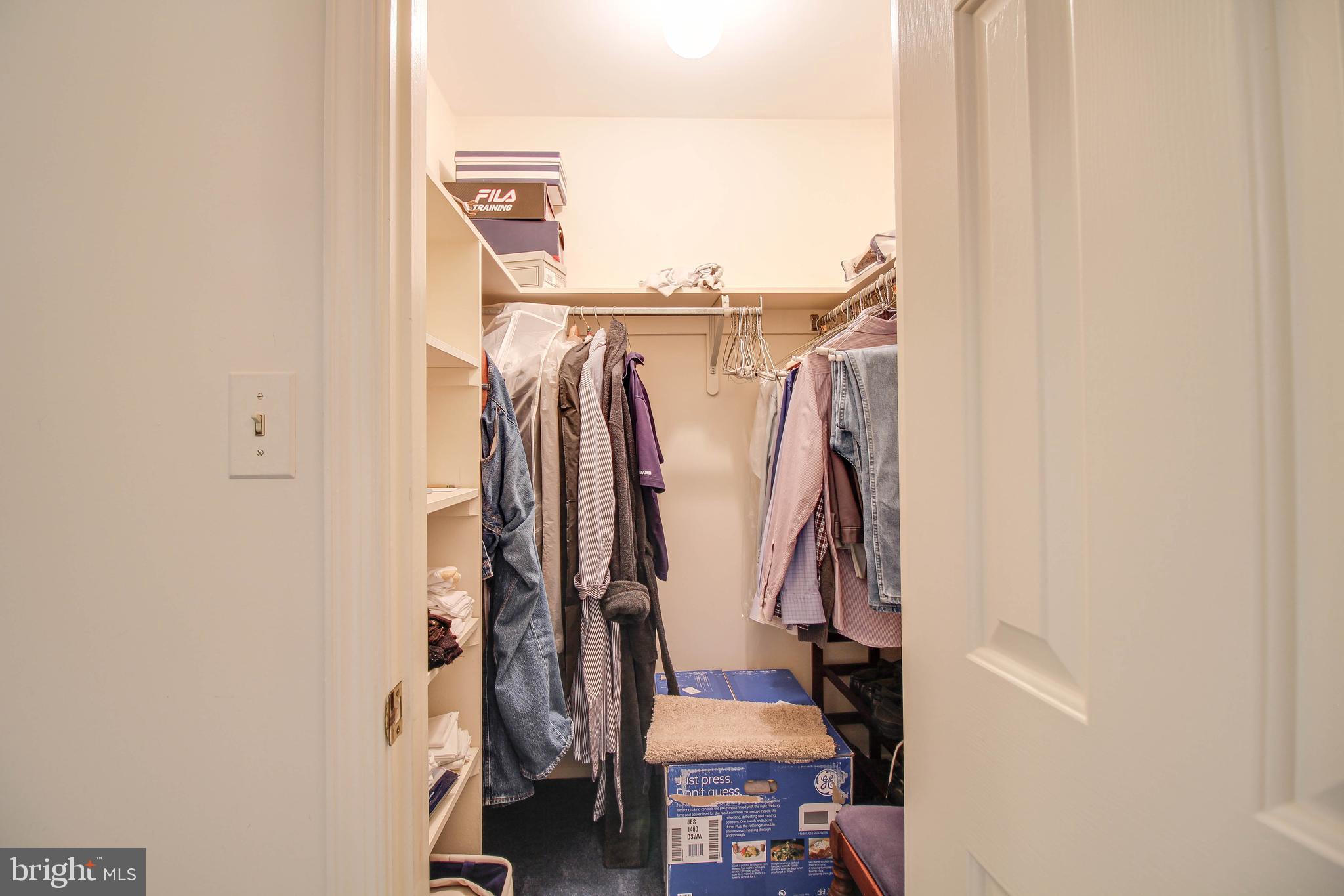 GRAY ROCK FARM - Residential