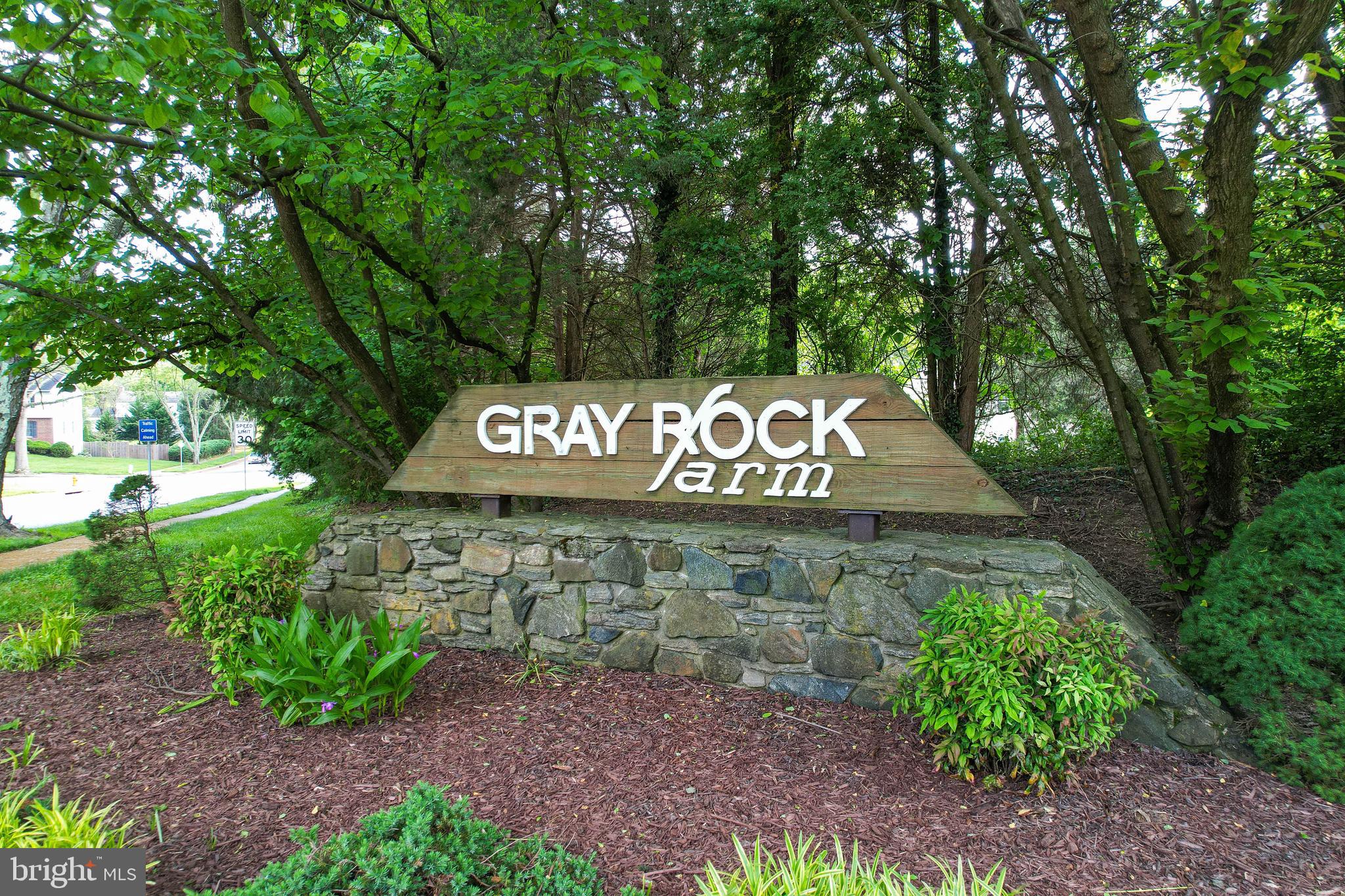 GRAY ROCK FARM - Residential