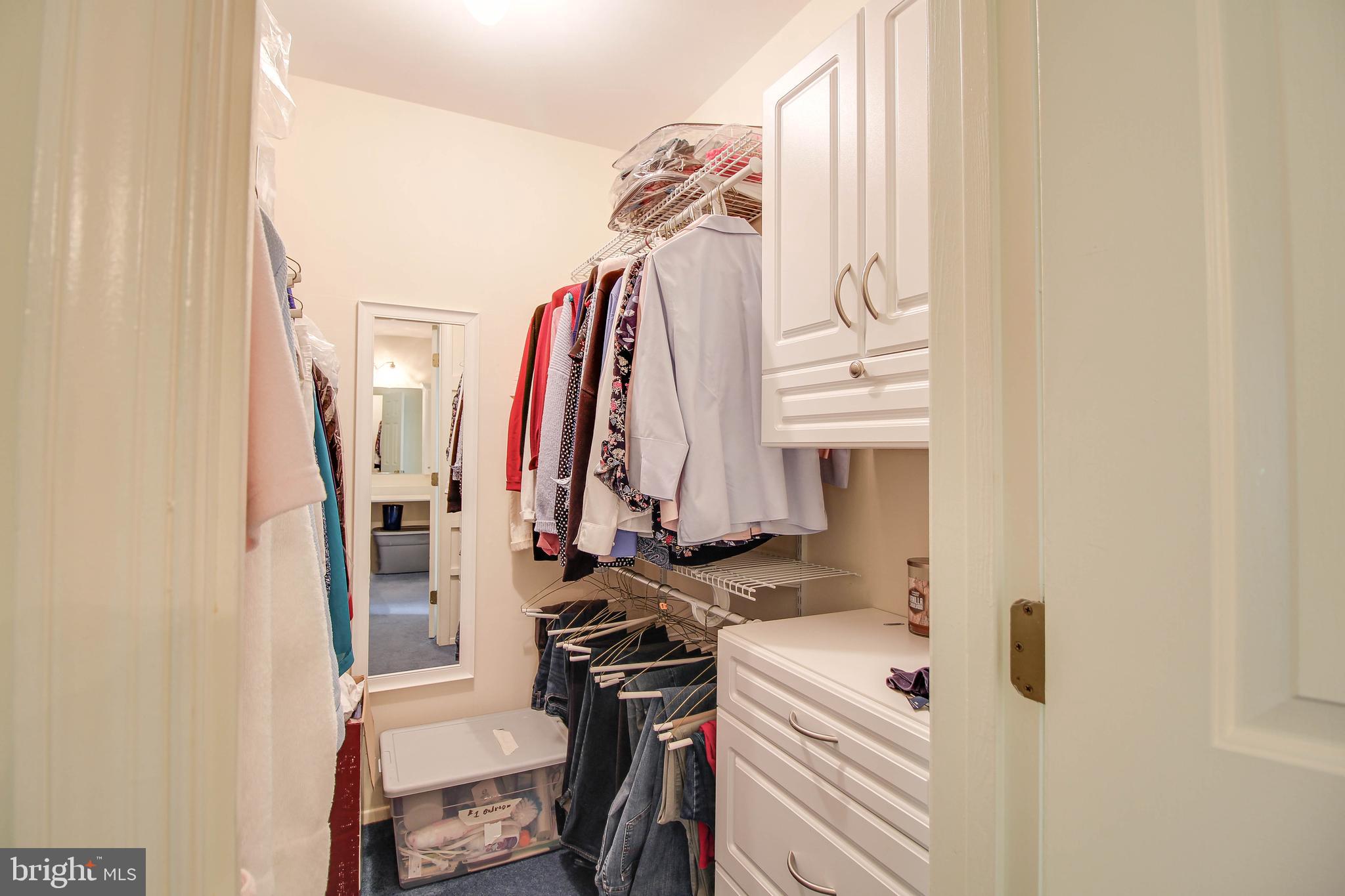 GRAY ROCK FARM - Residential