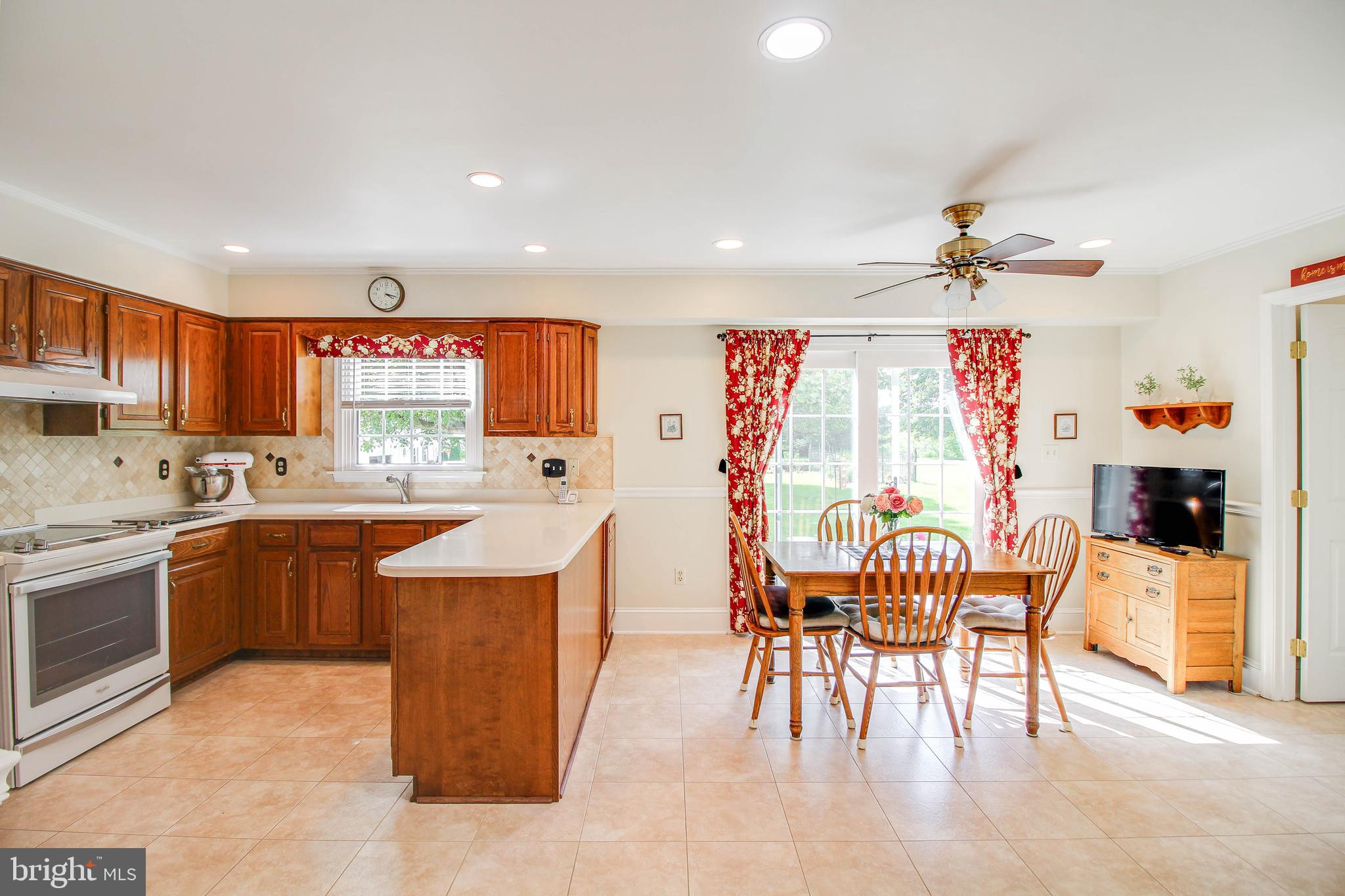 GRAY ROCK FARM - Residential