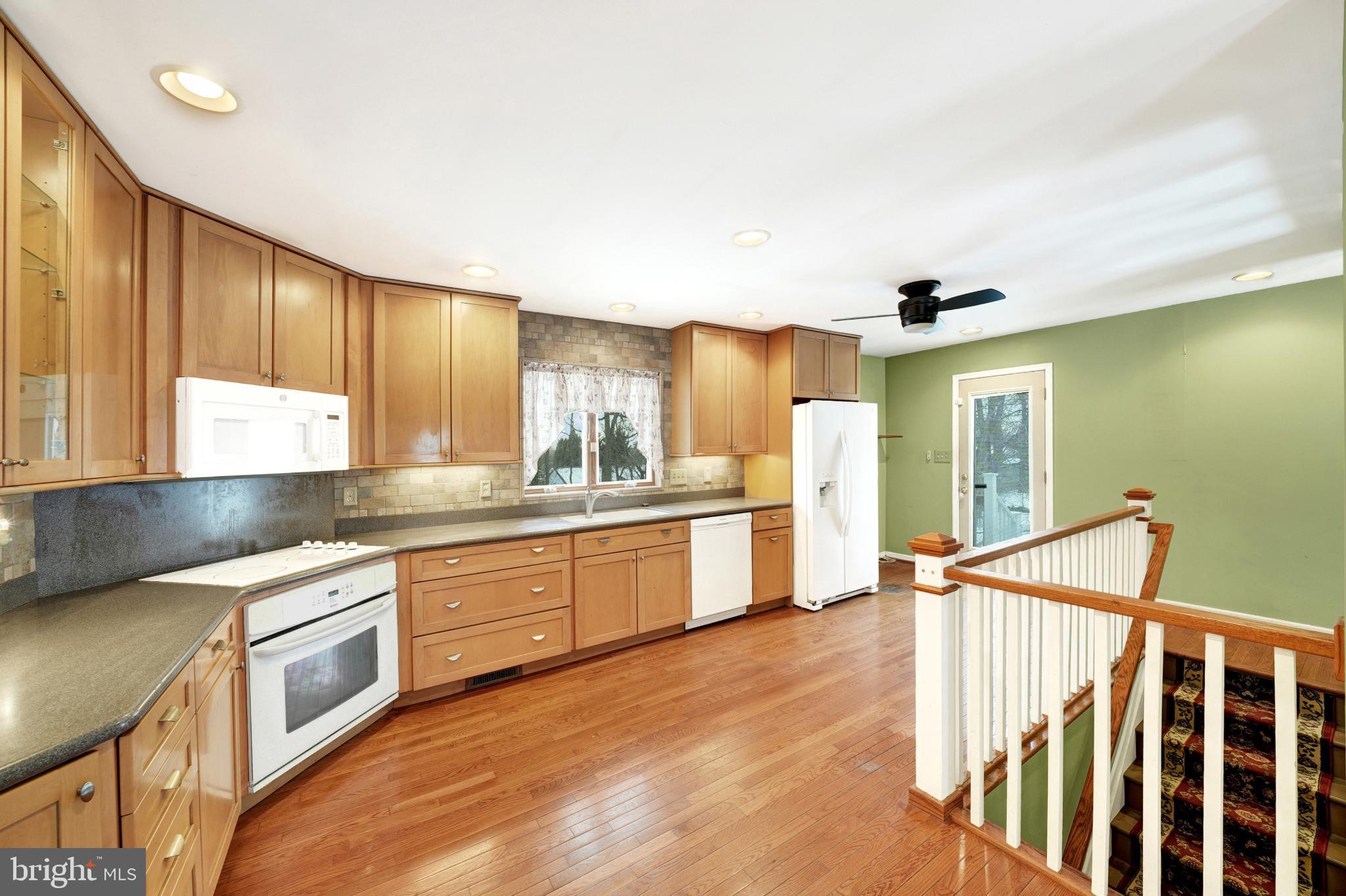 BUCKHILL FARMS - Residential