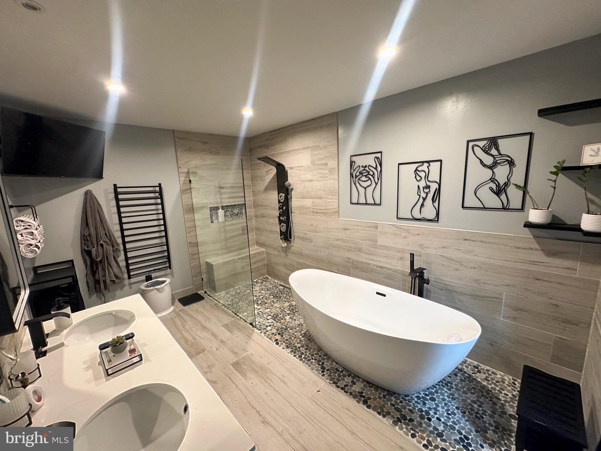 HAMPSHIRE - Residential