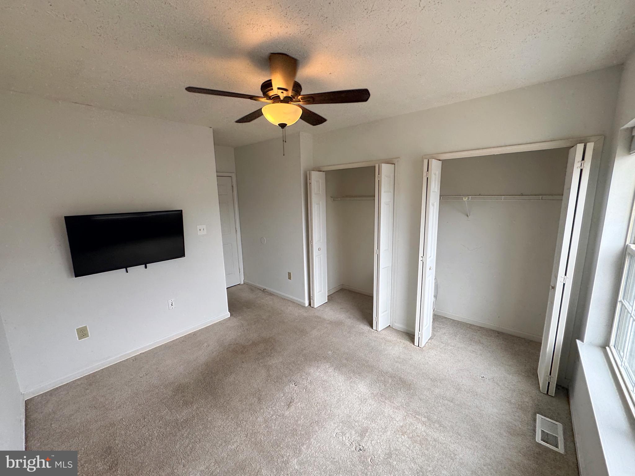 HAMPSHIRE - Residential