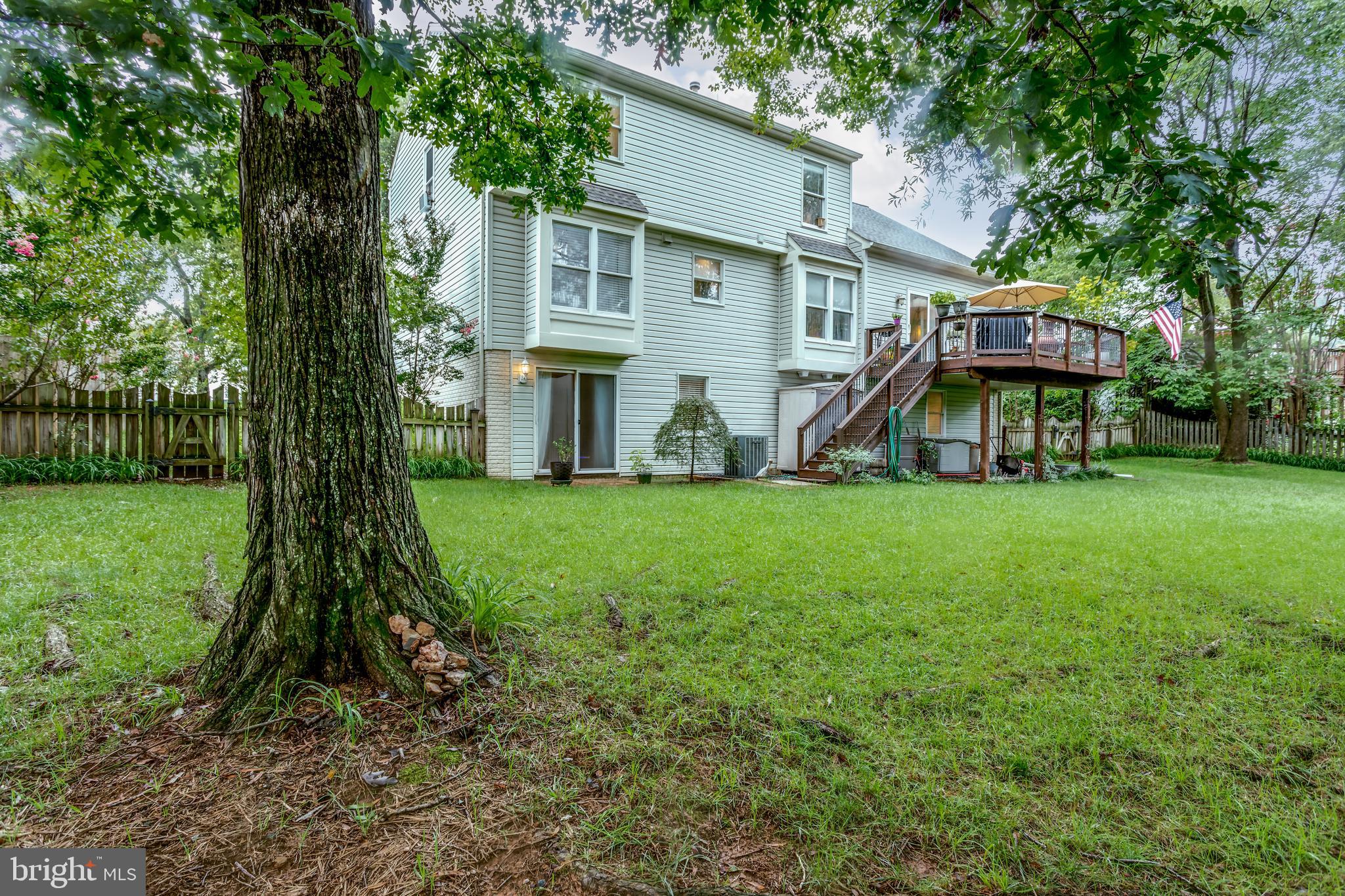 HAMPTON OAKS - Residential