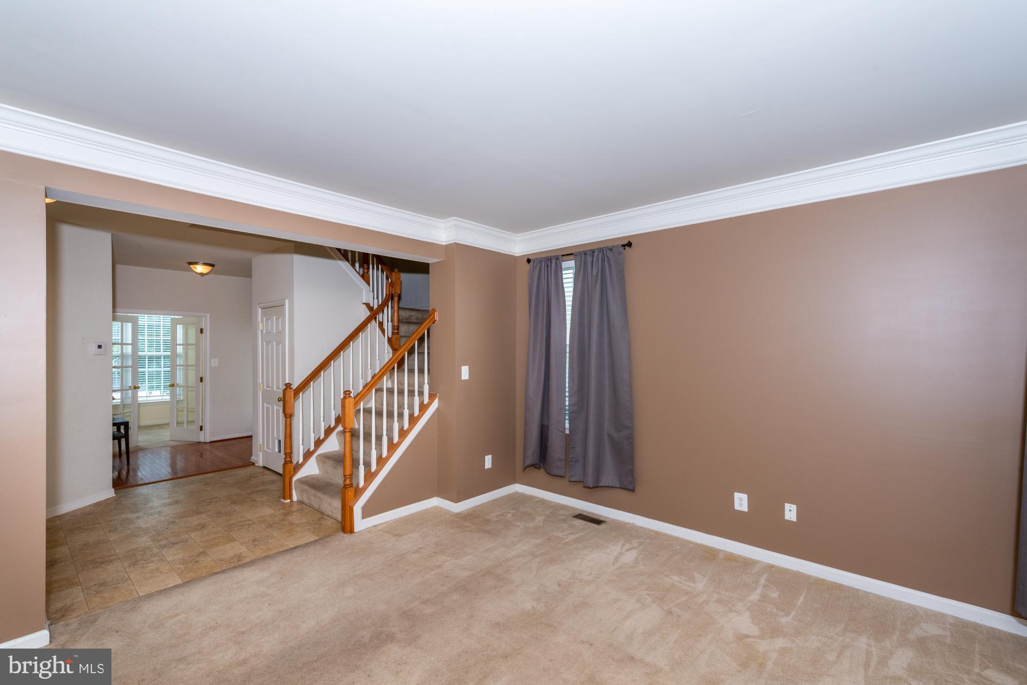 BROWNSTONE MANOR - Residential