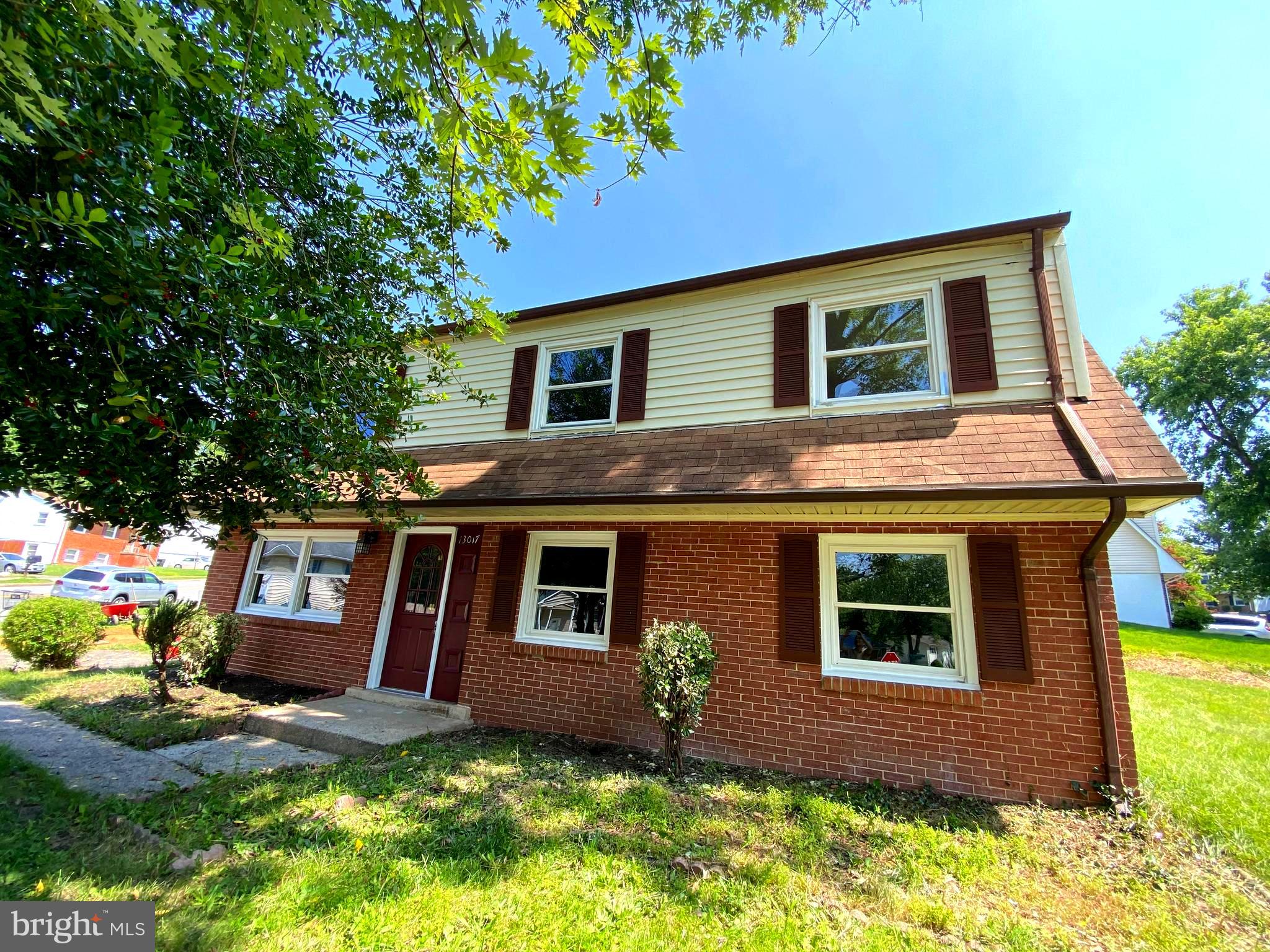 13017 KERRYDALE ROAD