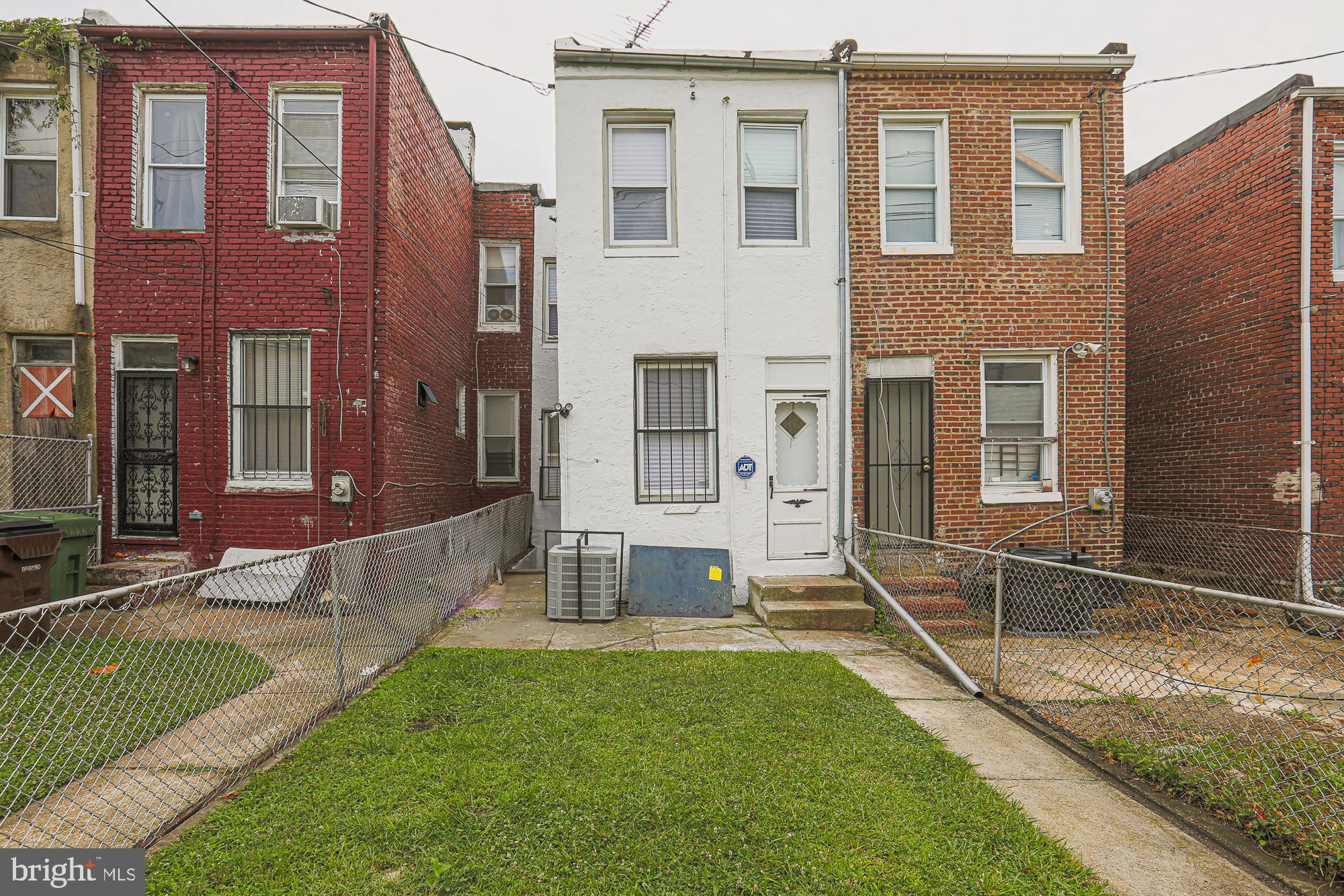 LEXINGTON - Residential