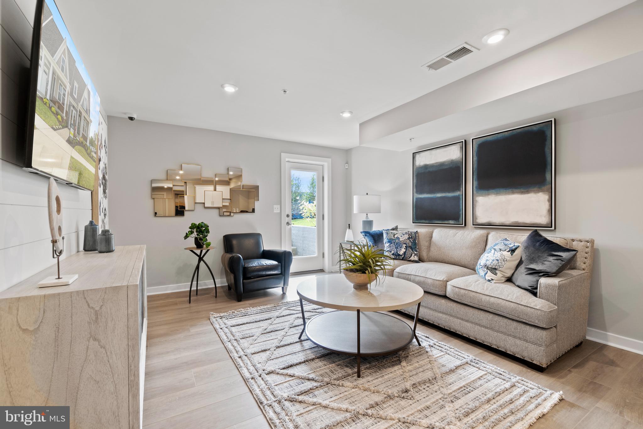 THE VILLAGE AT CABIN BRANCH - Residential