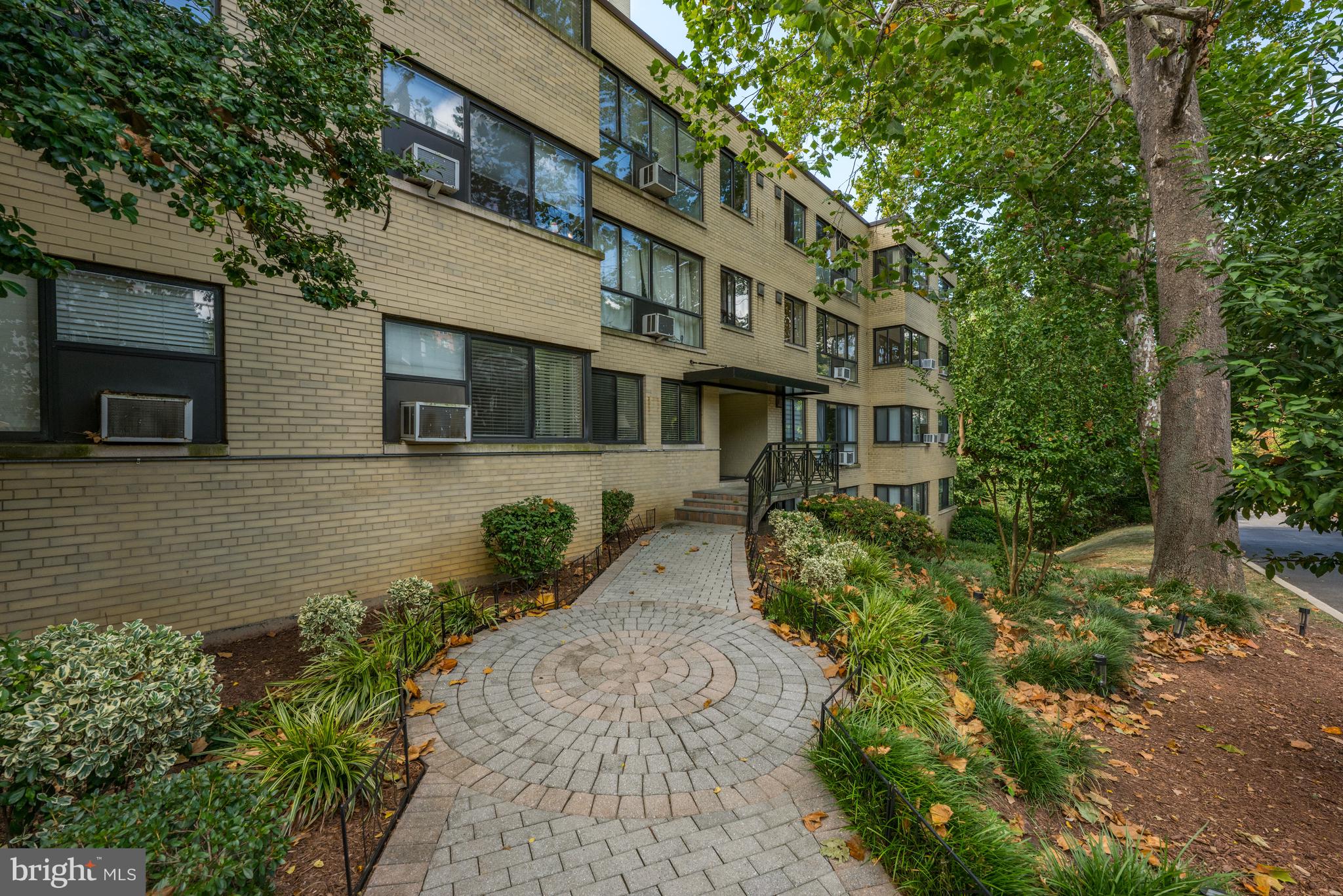 3901 TUNLAW ROAD NW 606