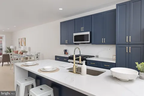 MLS: MDBA2213774