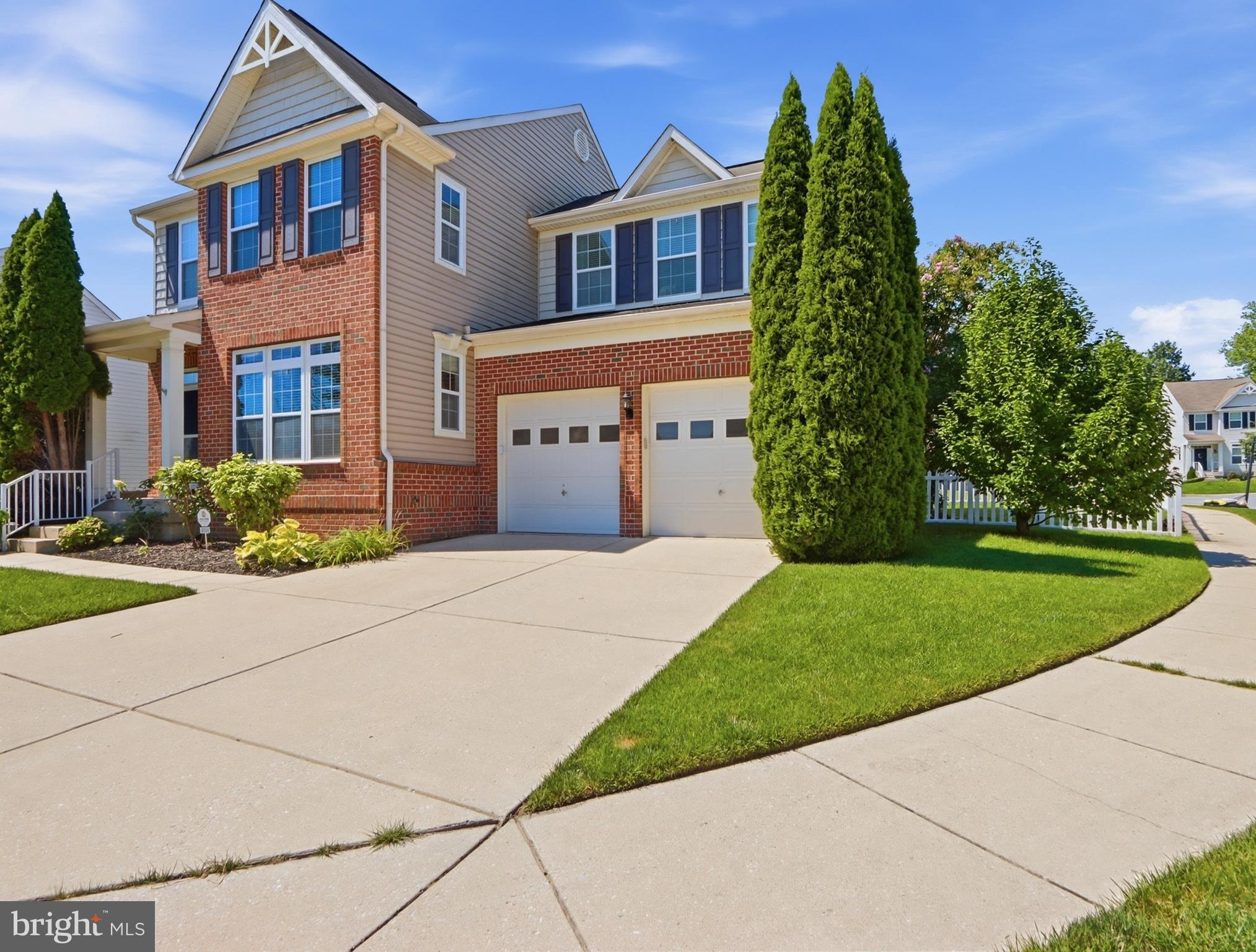 8888 PADDOCK LANE