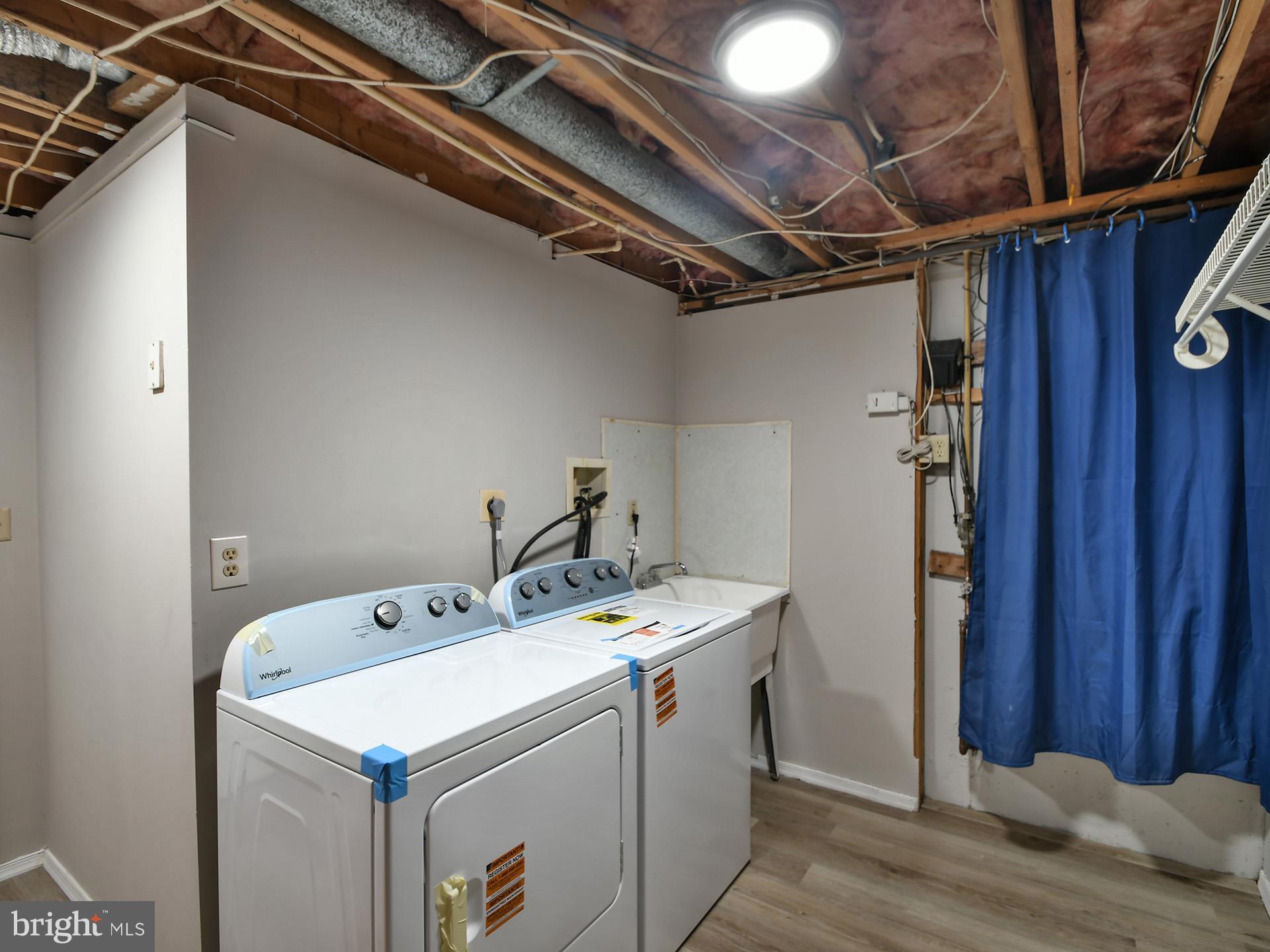 WOODSHIRE VILLAGE - Residential