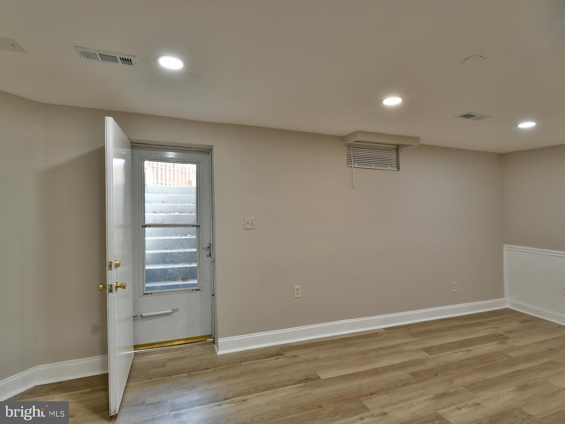 WOODSHIRE VILLAGE - Residential