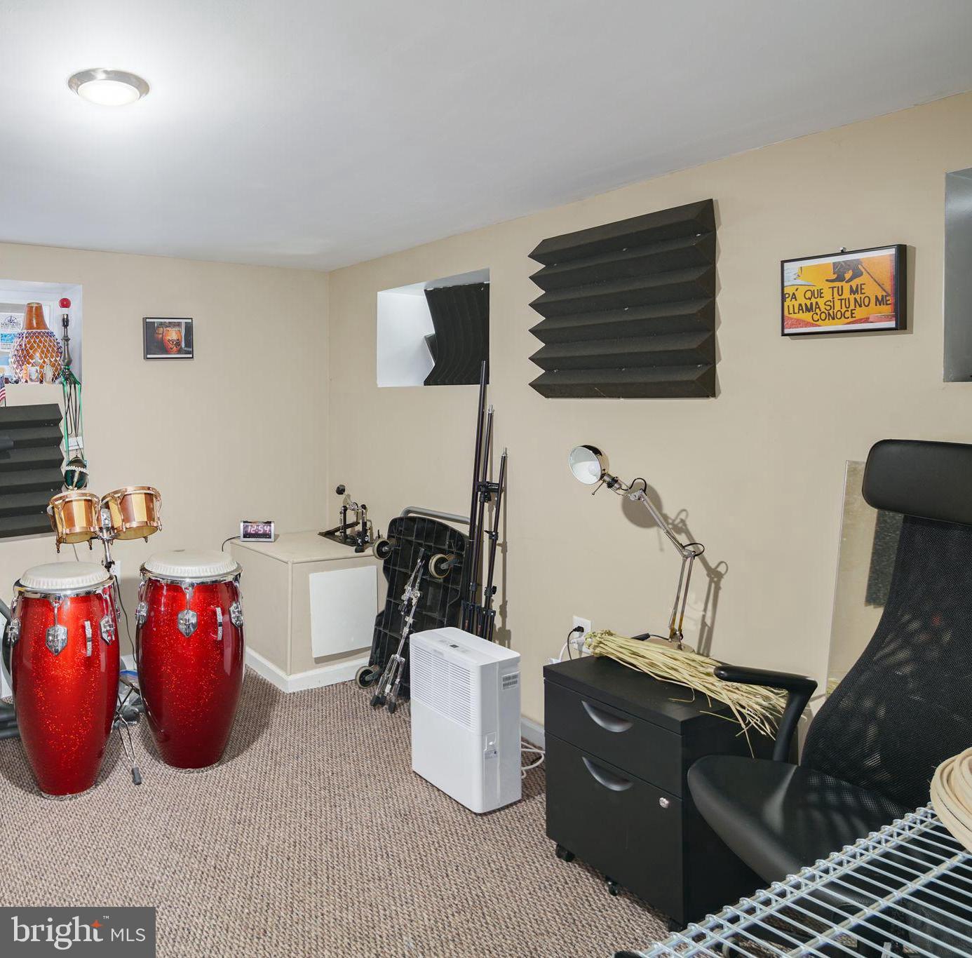 WALNUT HILL - Residential