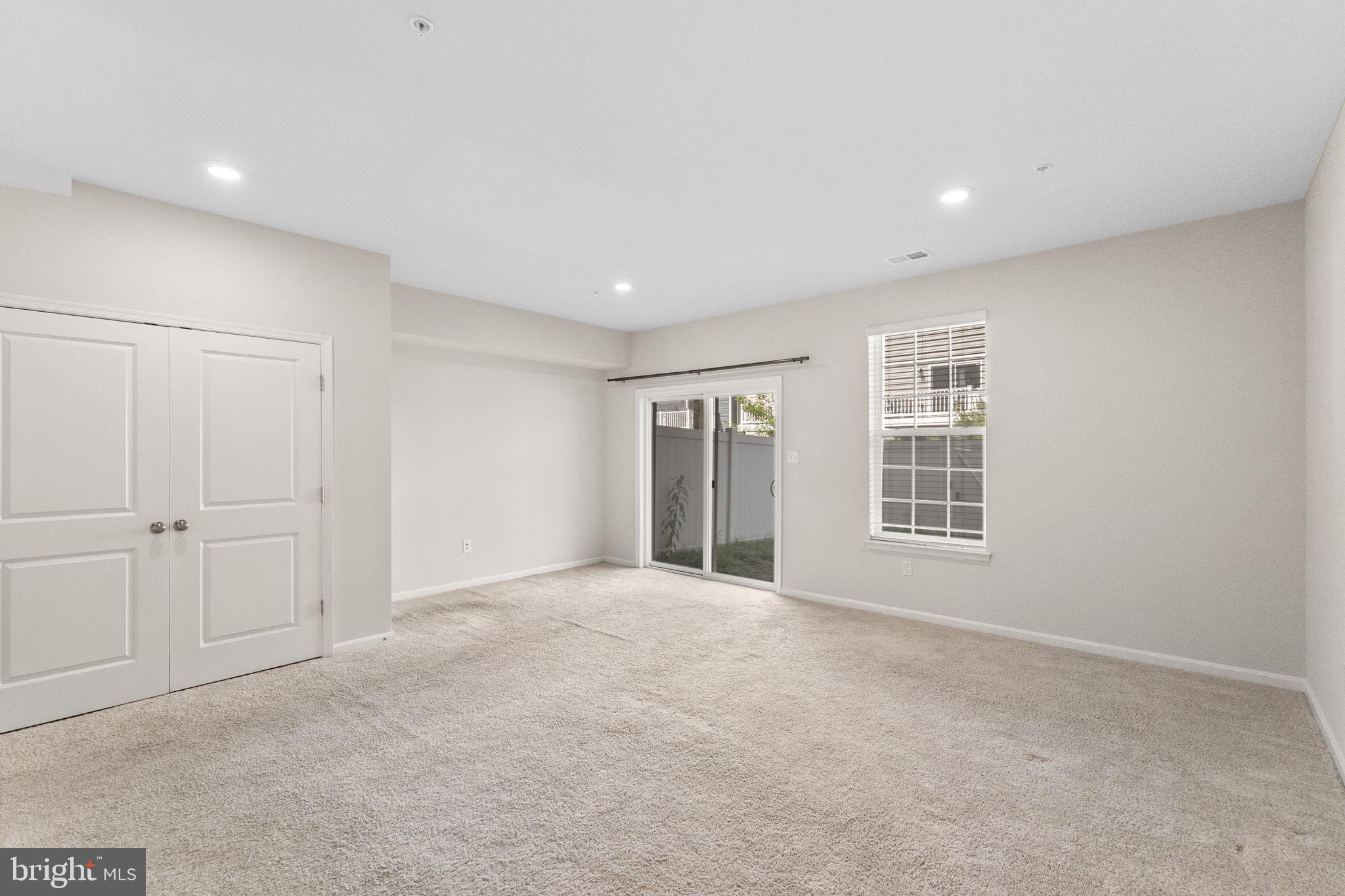 1808 KELLINGTON COURT