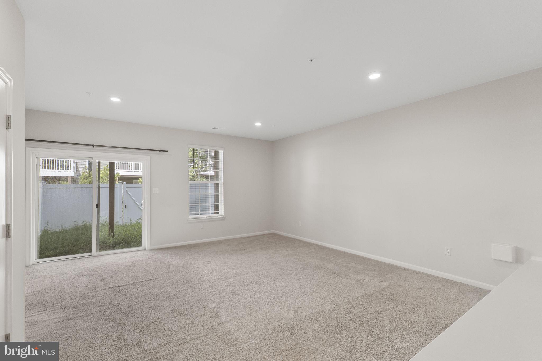1808 KELLINGTON COURT