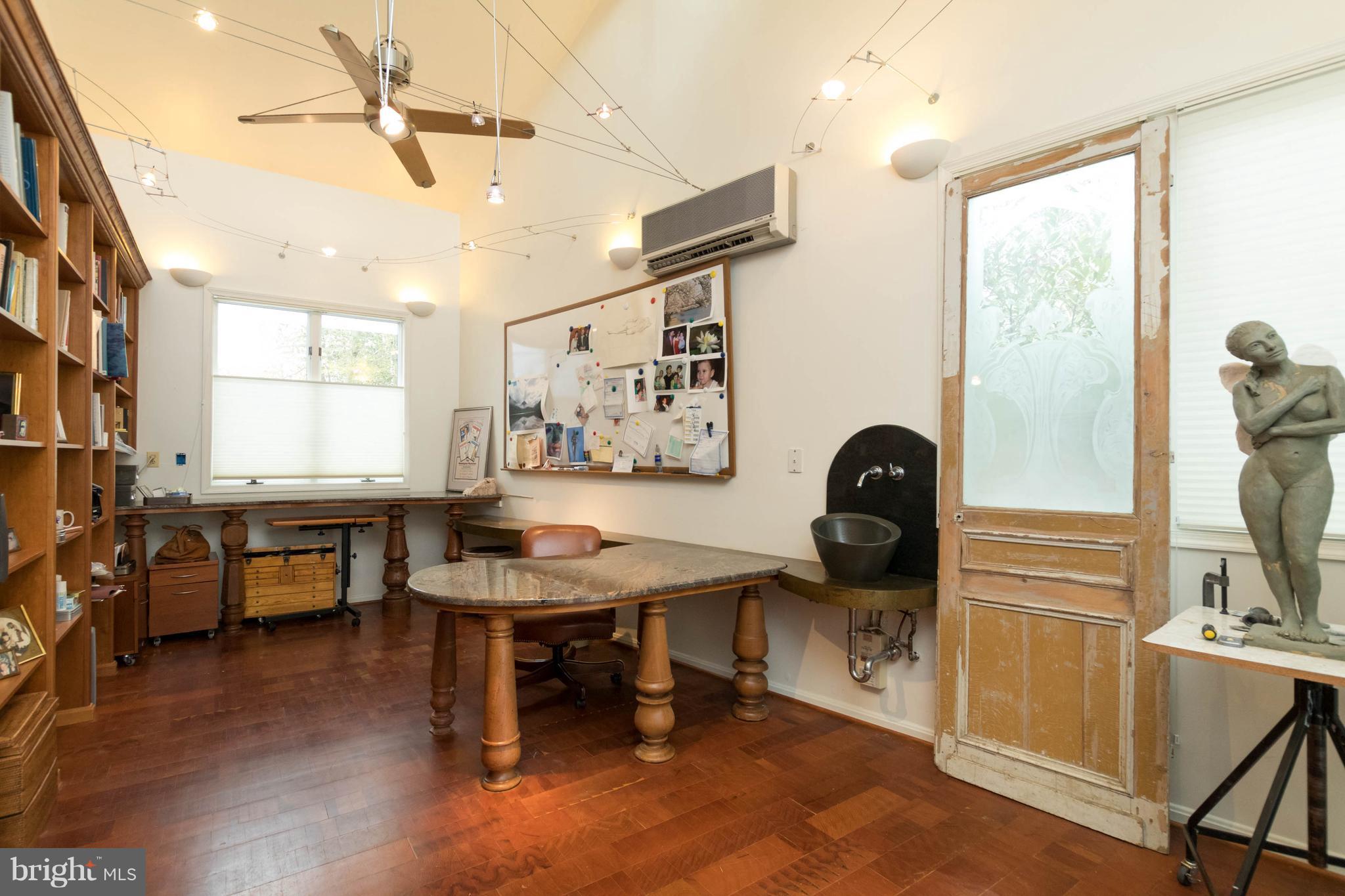 AMBERLEY - Residential