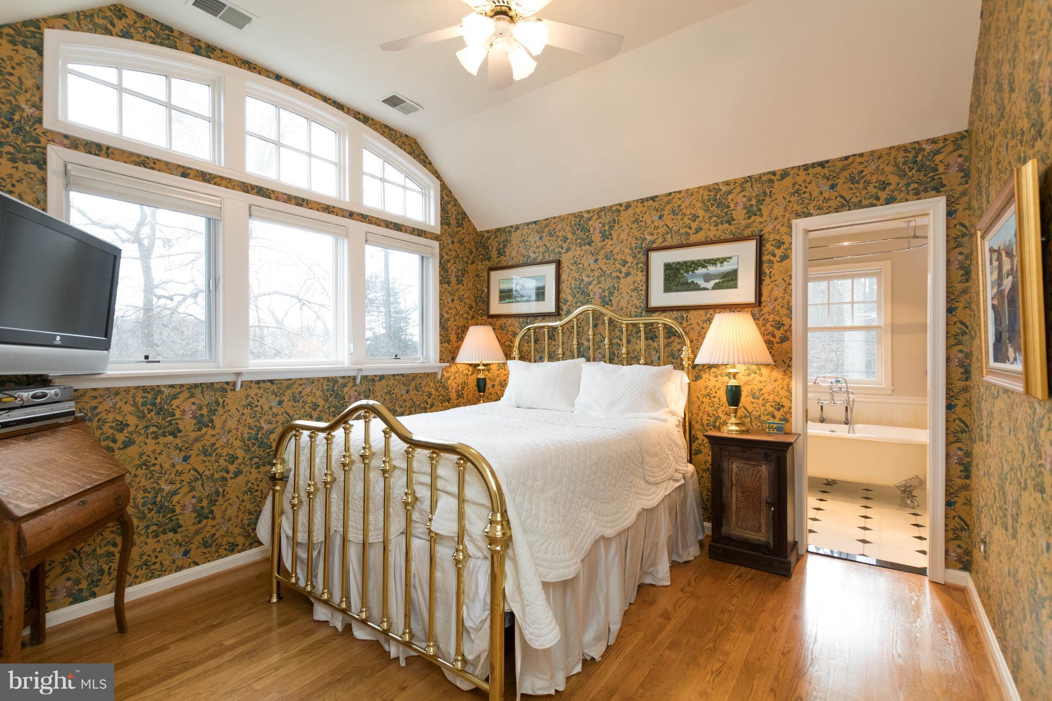 AMBERLEY - Residential