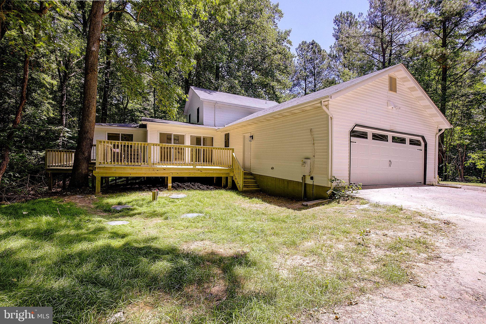 LAKE KARYLBROOK - Residential