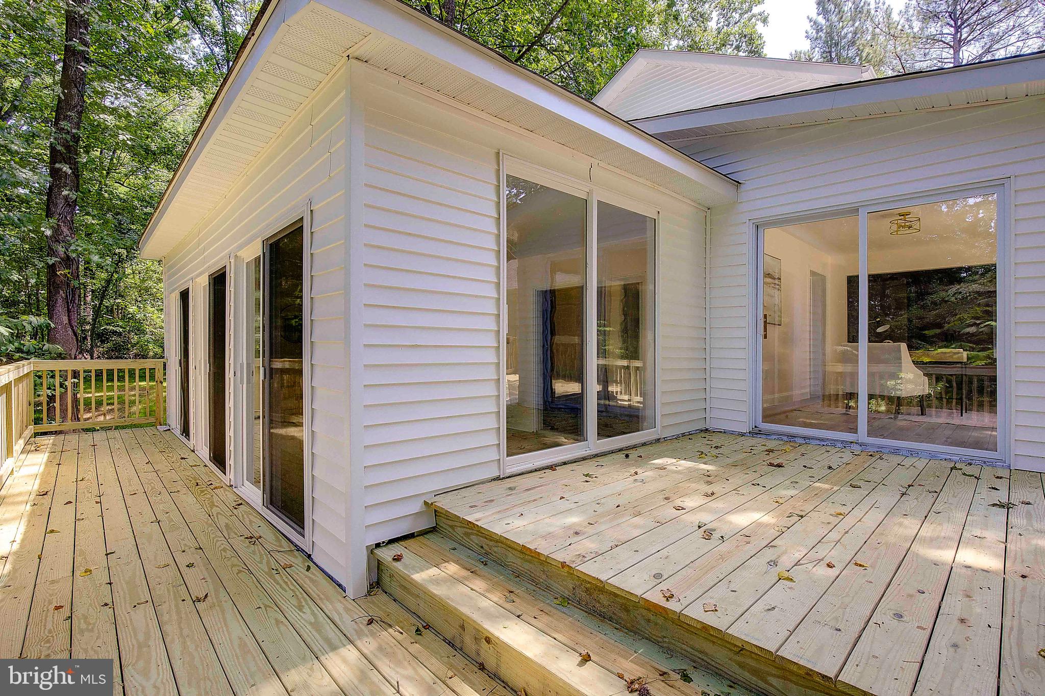 LAKE KARYLBROOK - Residential