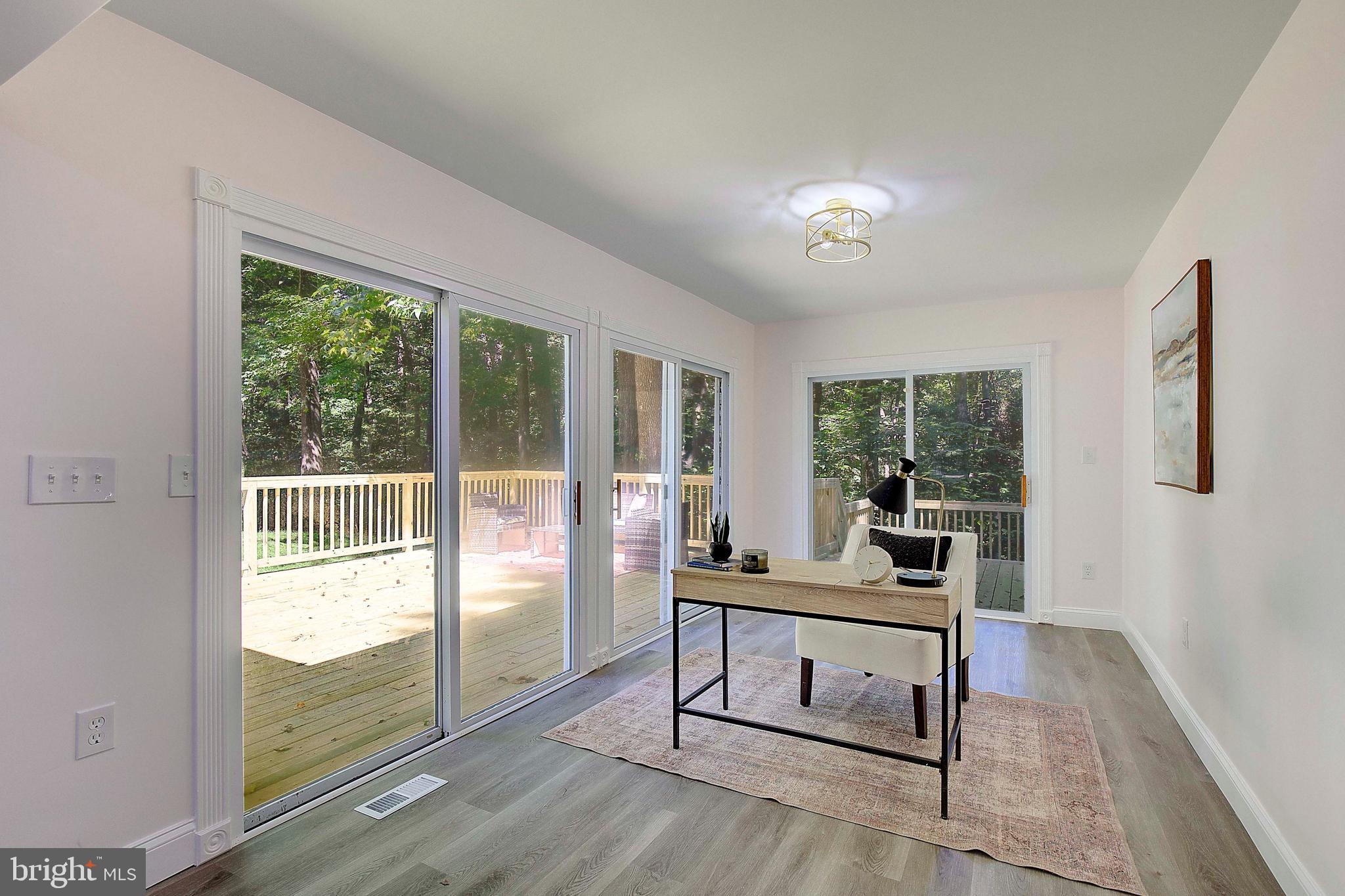 LAKE KARYLBROOK - Residential