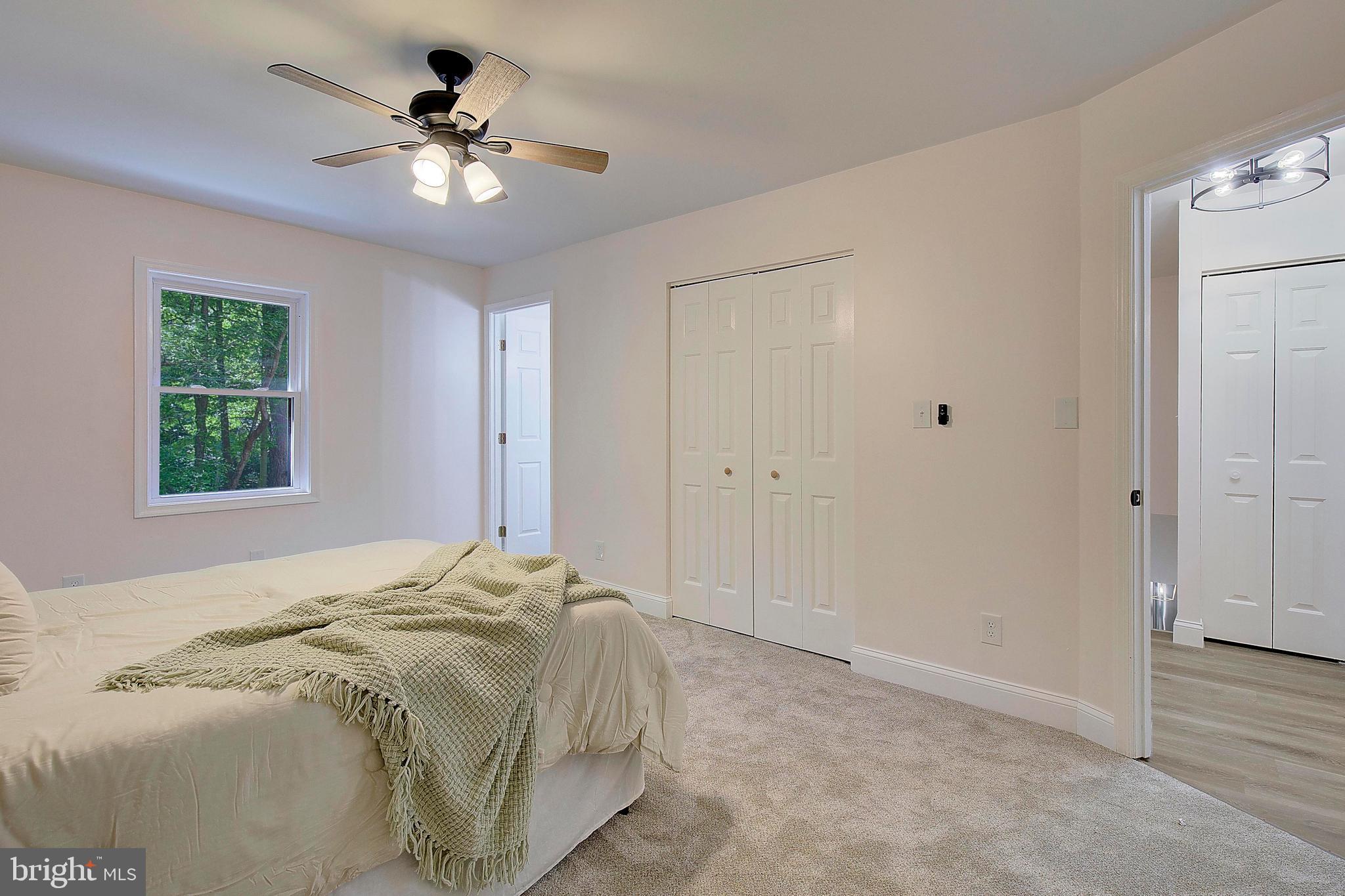 LAKE KARYLBROOK - Residential