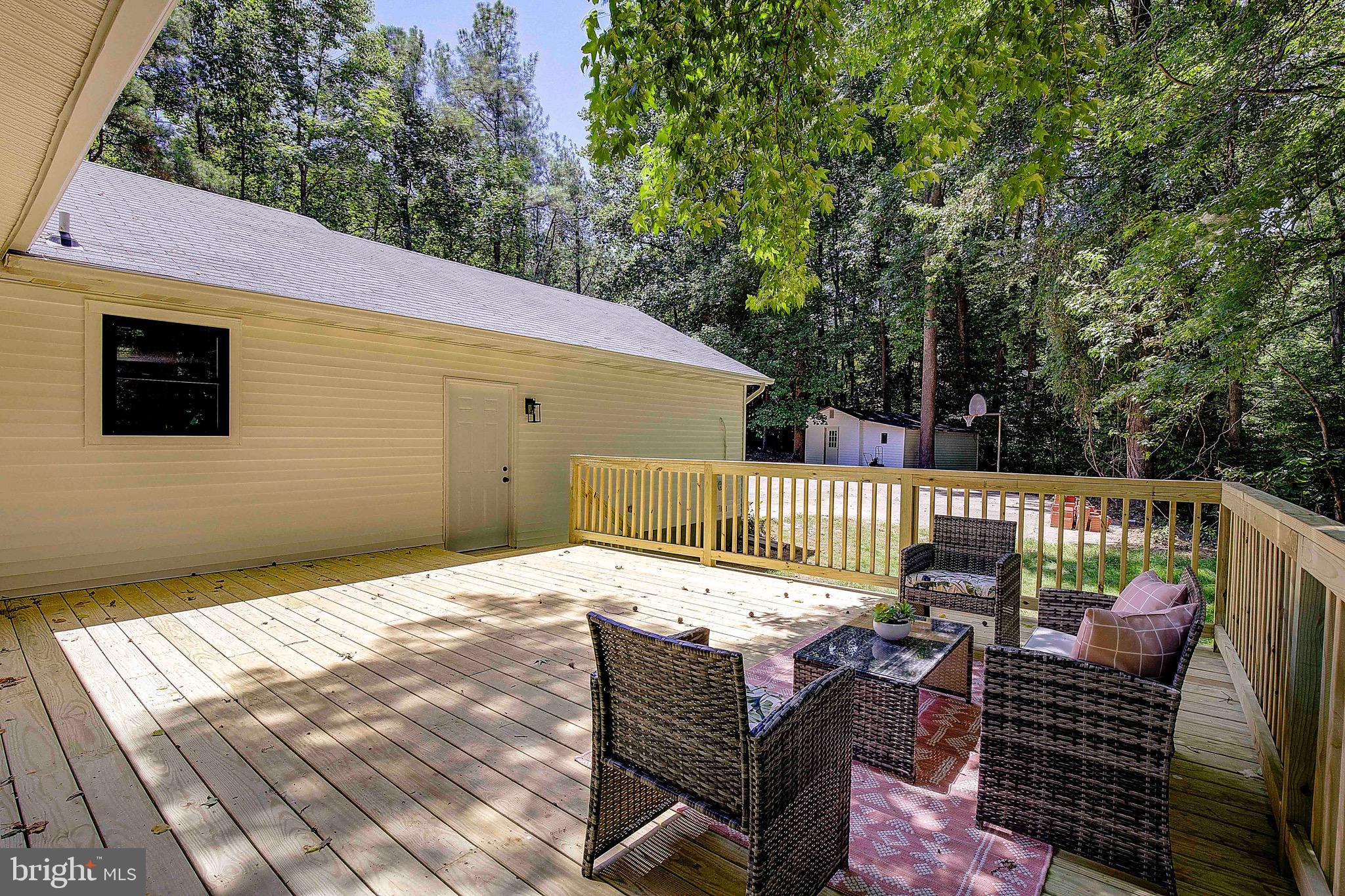 LAKE KARYLBROOK - Residential