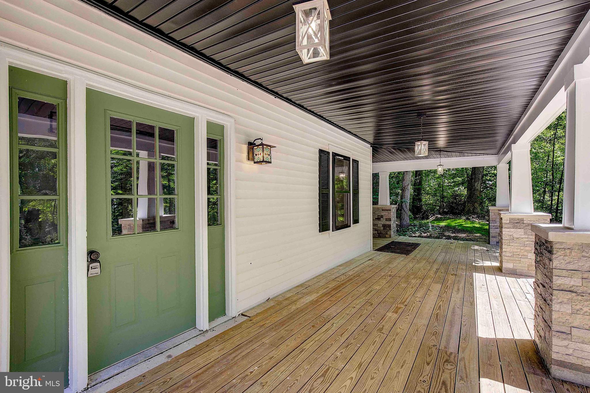 LAKE KARYLBROOK - Residential