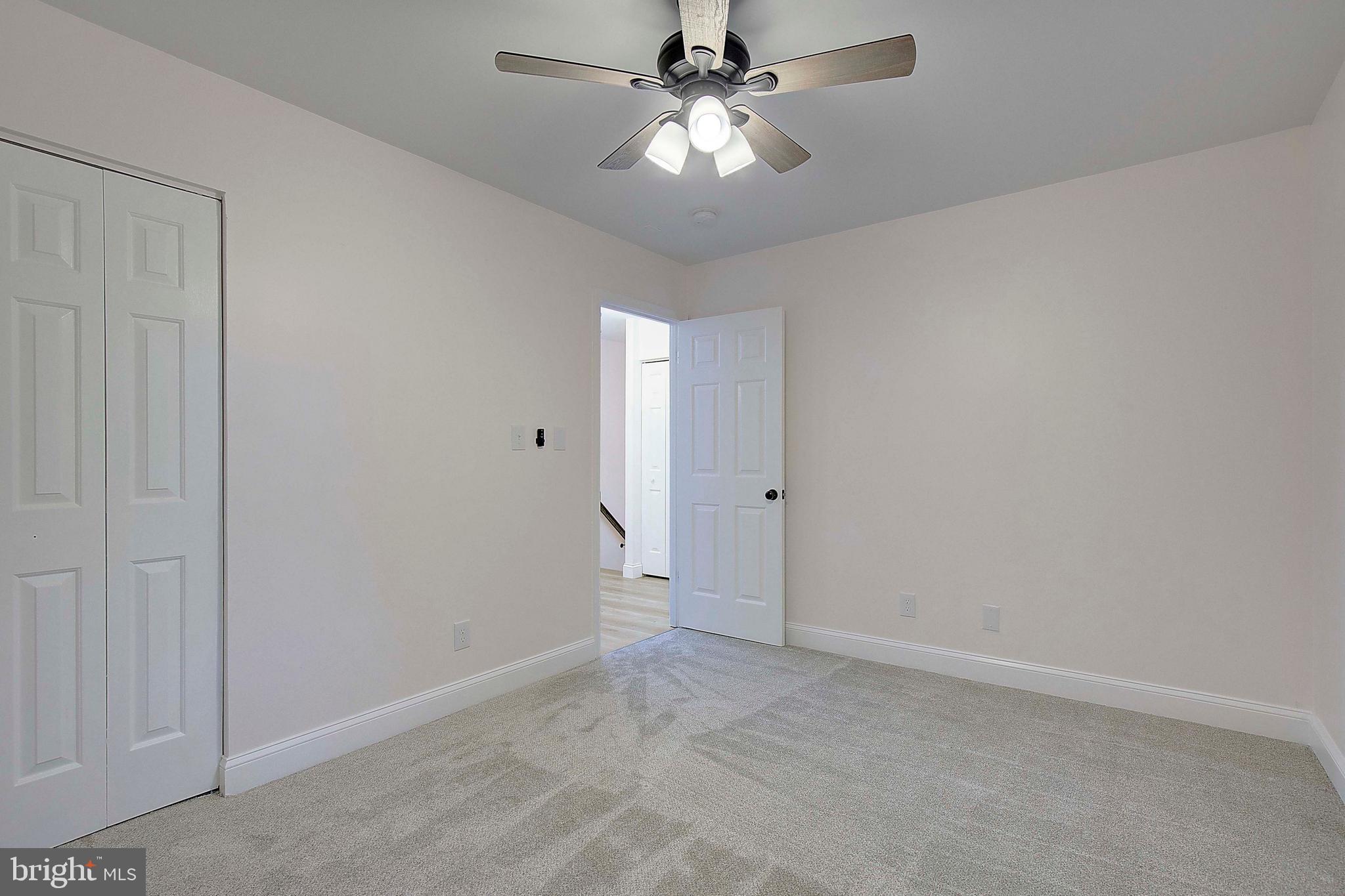 LAKE KARYLBROOK - Residential