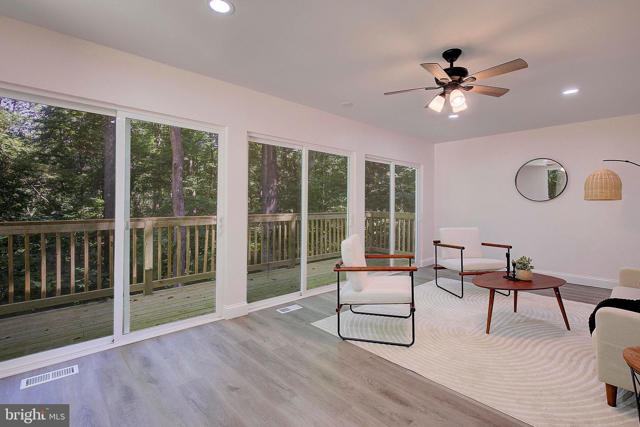 LAKE KARYLBROOK - Residential