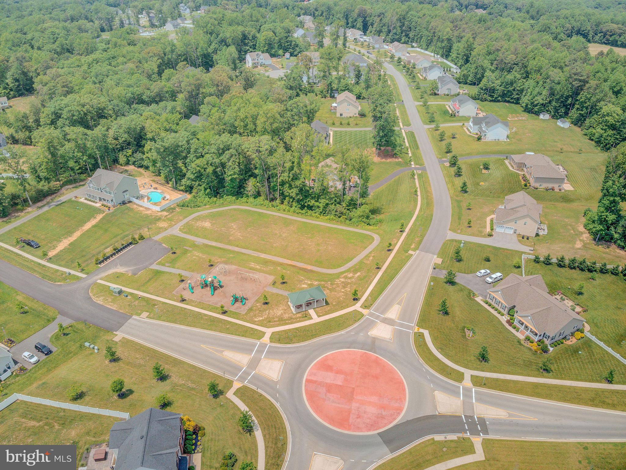 OAKLAND HALL - Residential