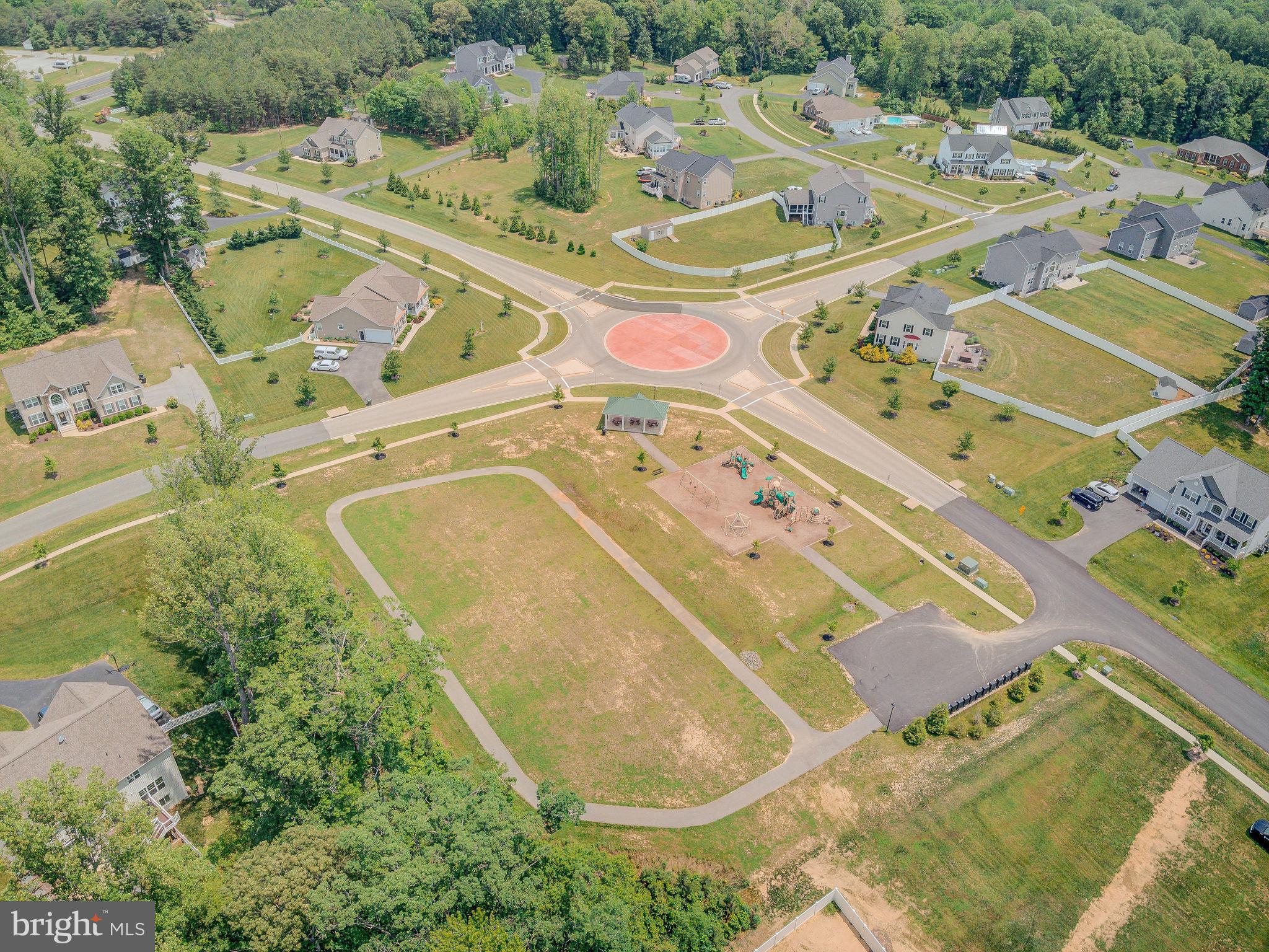 OAKLAND HALL - Residential