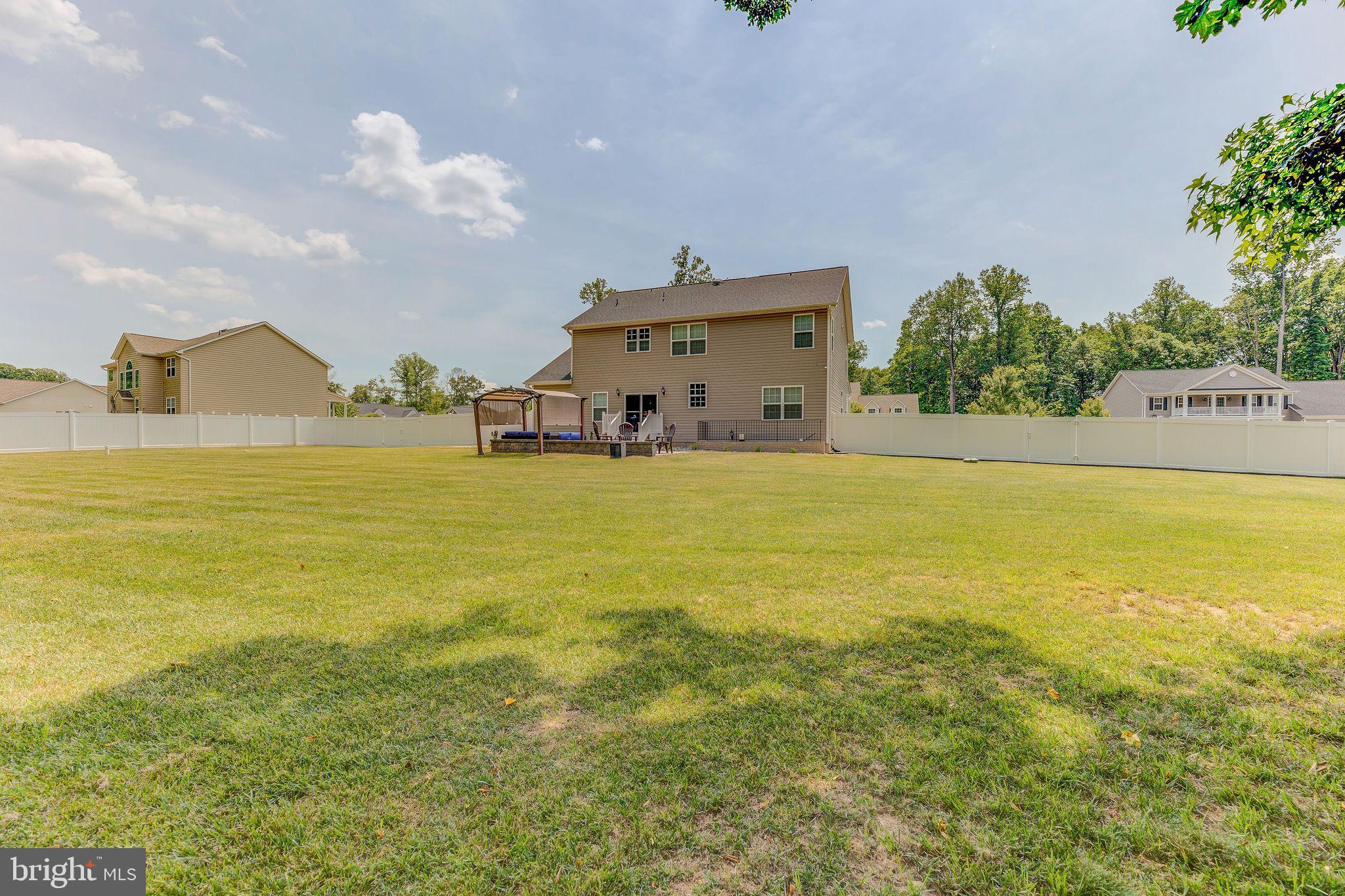 OAKLAND HALL - Residential