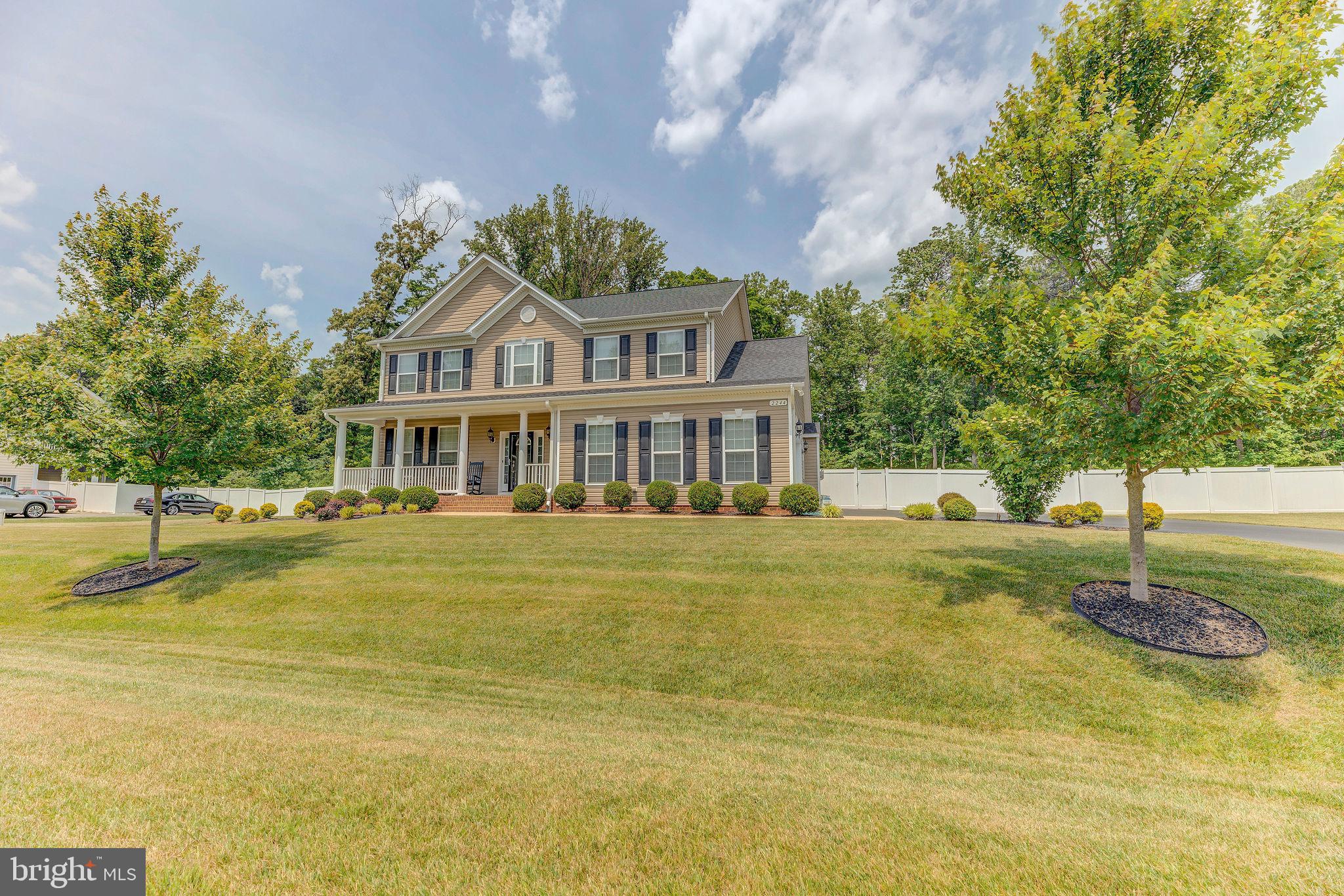 OAKLAND HALL - Residential