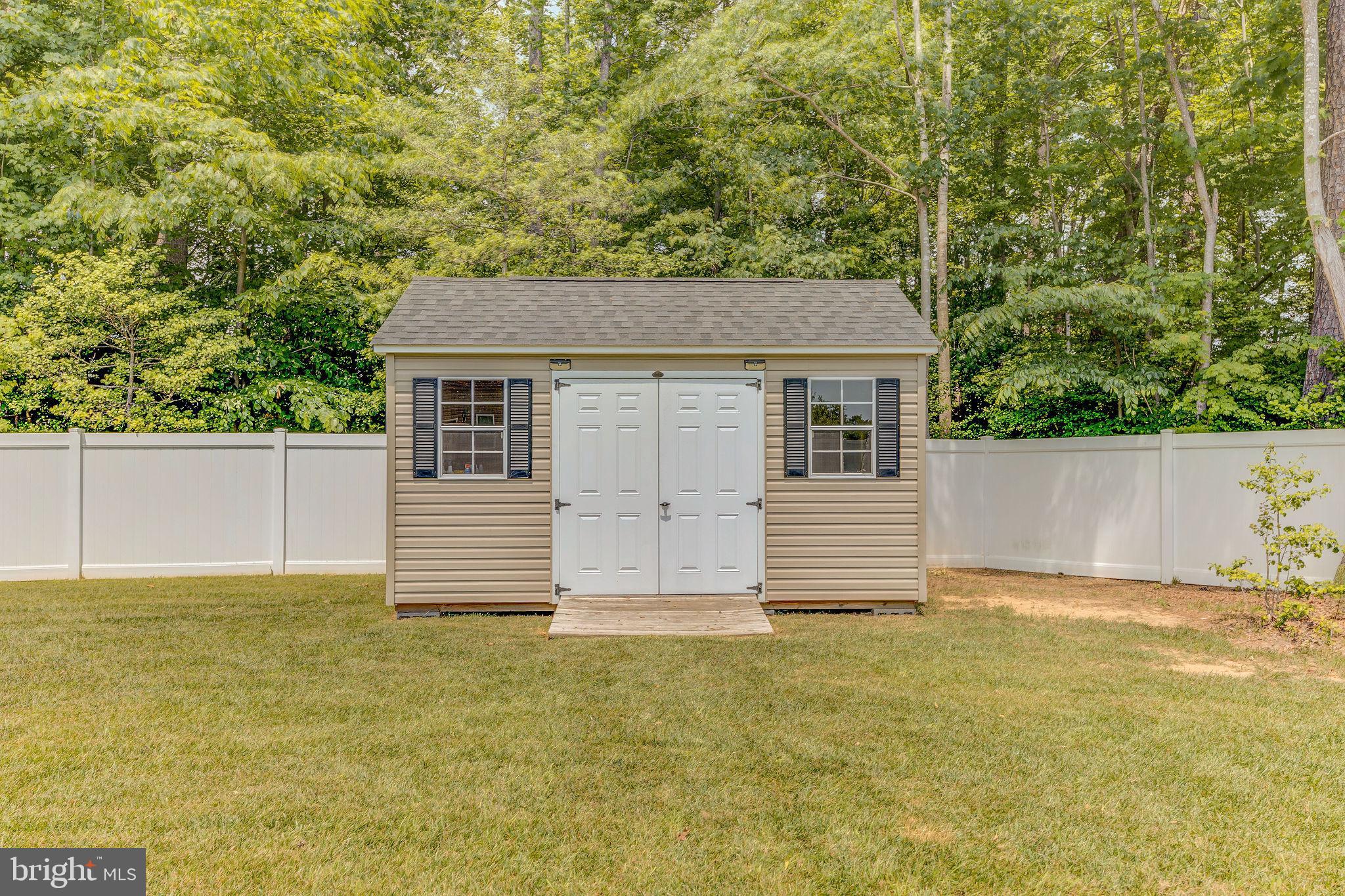 OAKLAND HALL - Residential