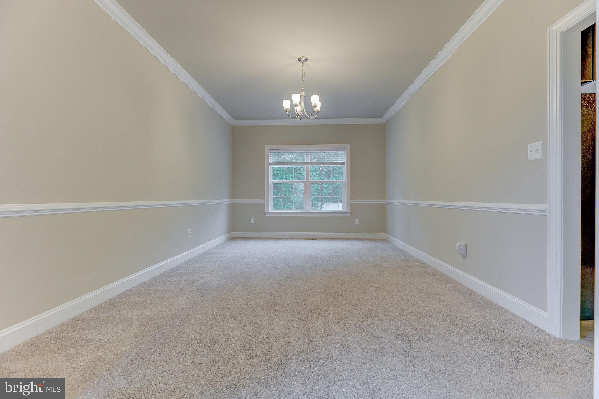 OAKLAND HALL - Residential