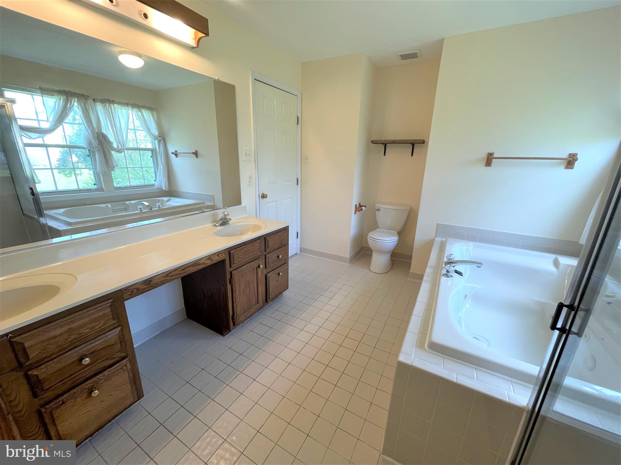 SPRINGFIELD MANOR CLUSTER - Residential Lease