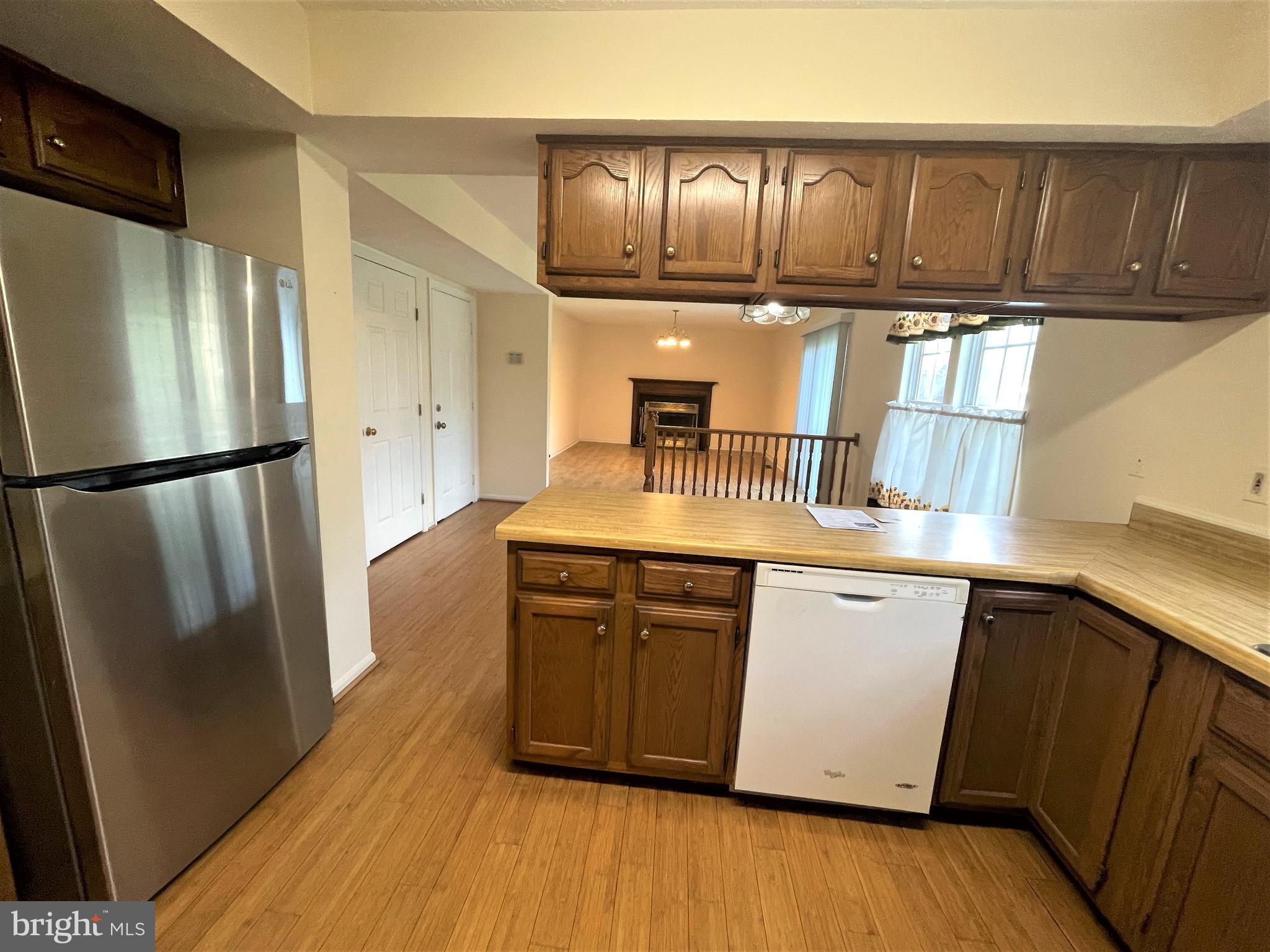 SPRINGFIELD MANOR CLUSTER - Residential Lease