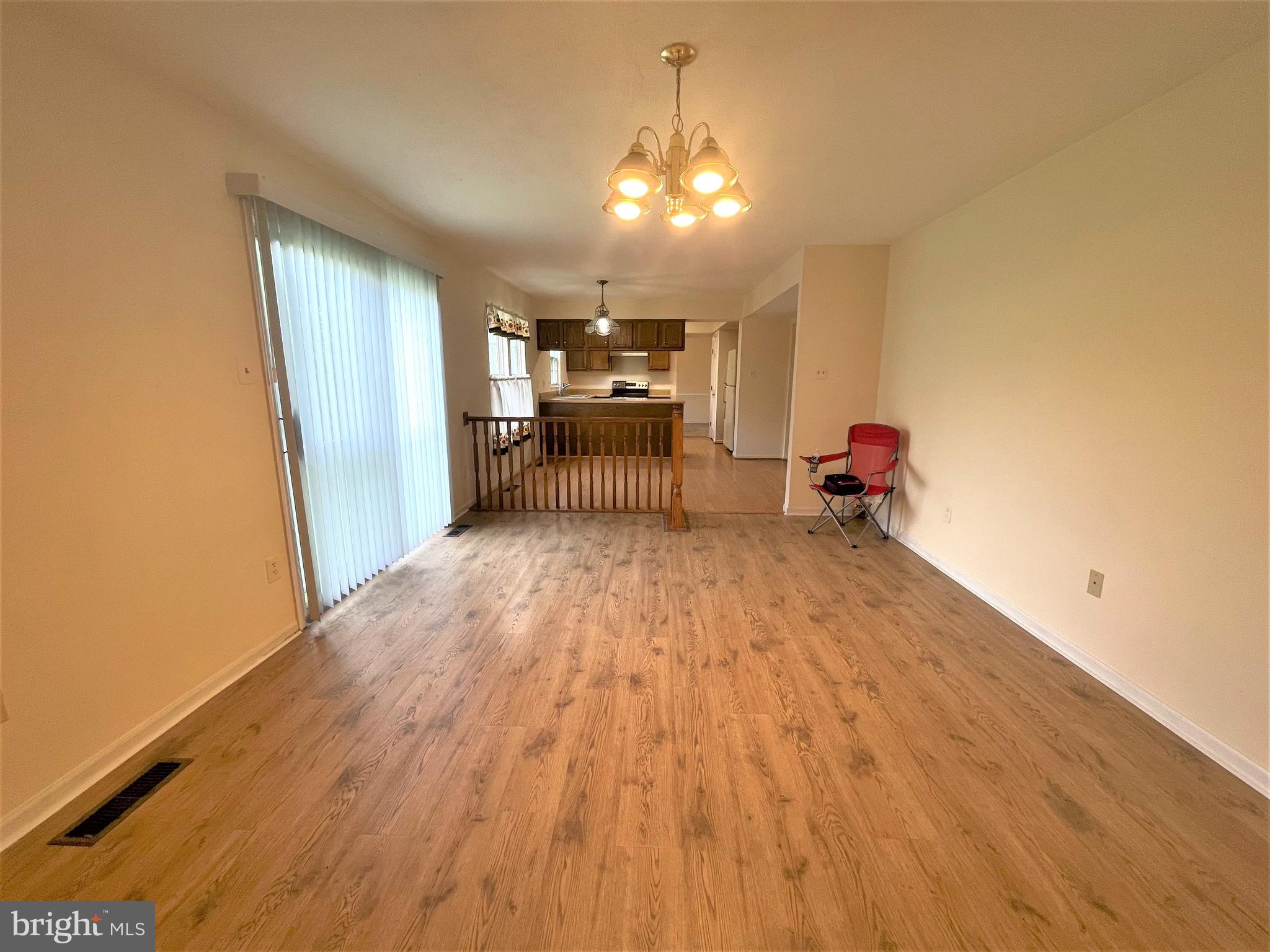 SPRINGFIELD MANOR CLUSTER - Residential Lease