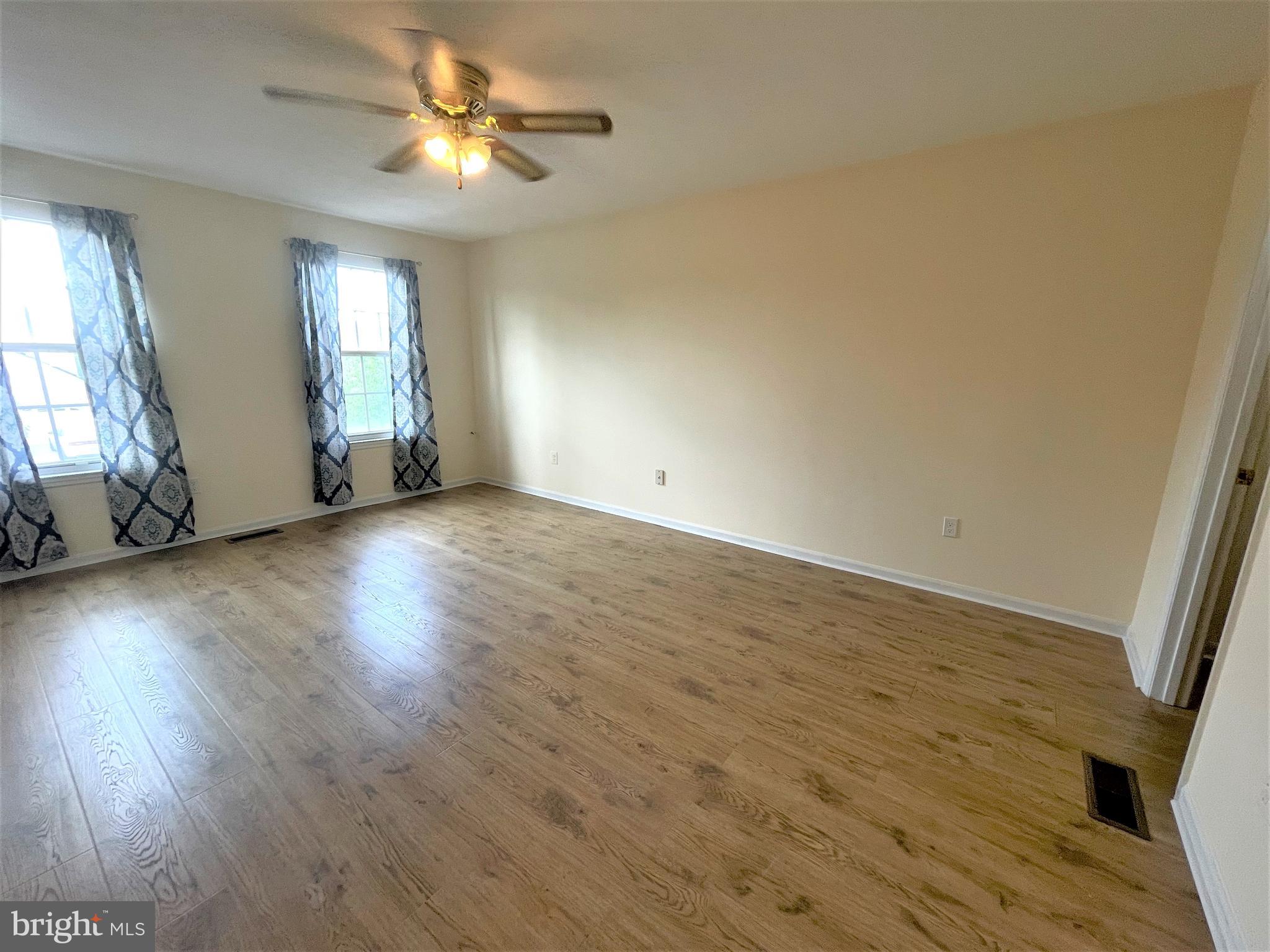 SPRINGFIELD MANOR CLUSTER - Residential Lease