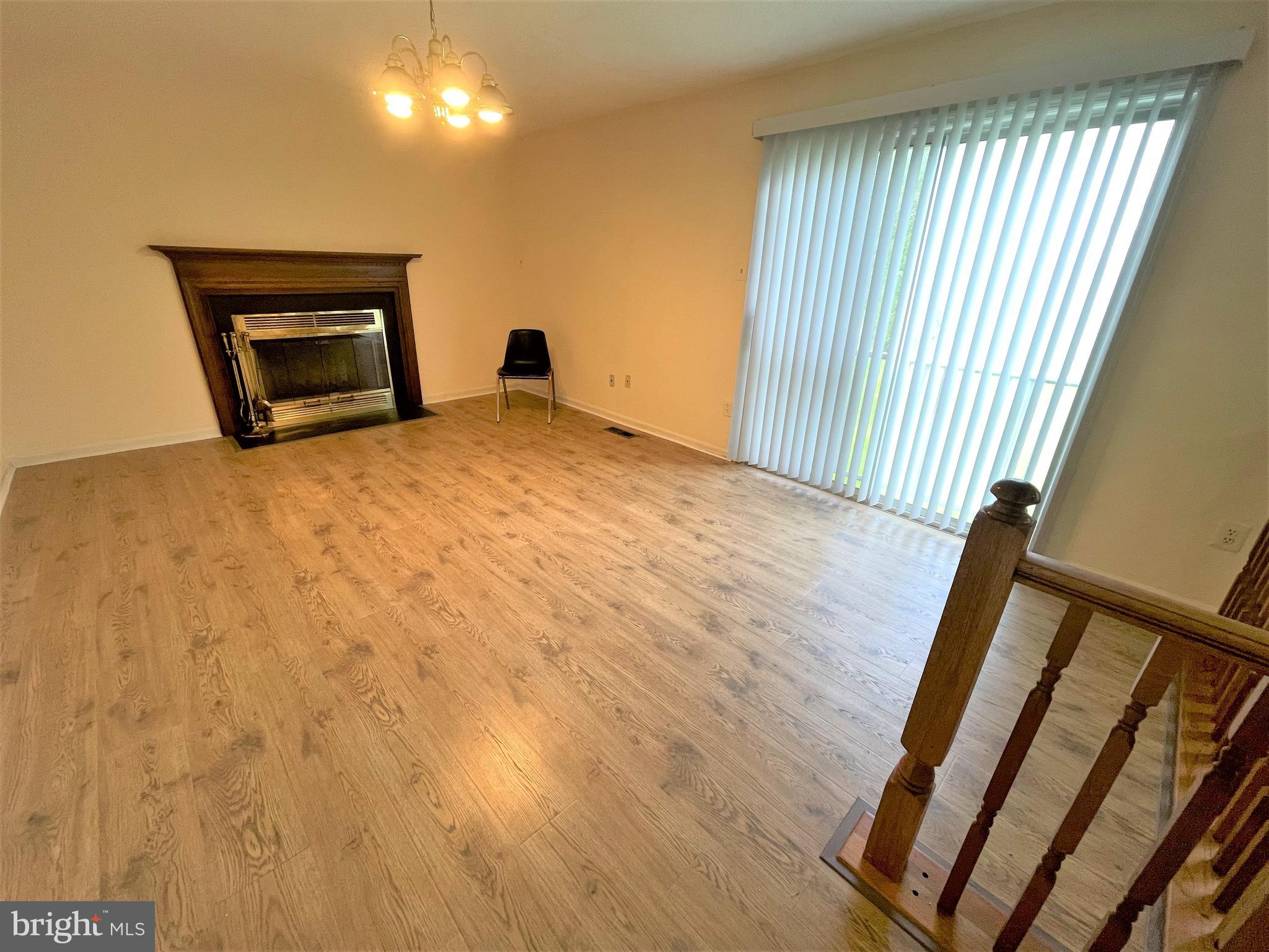 SPRINGFIELD MANOR CLUSTER - Residential Lease