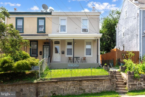 Townhouse For Rent - 4118 Pechin Street<br/> PHILADELPHIA, PA 19128