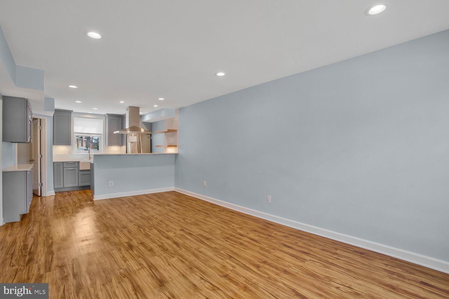 HUME SPRINGS - Residential Lease