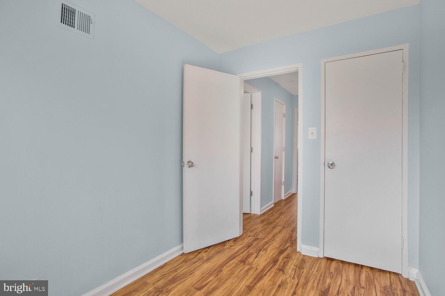 HUME SPRINGS - Residential Lease