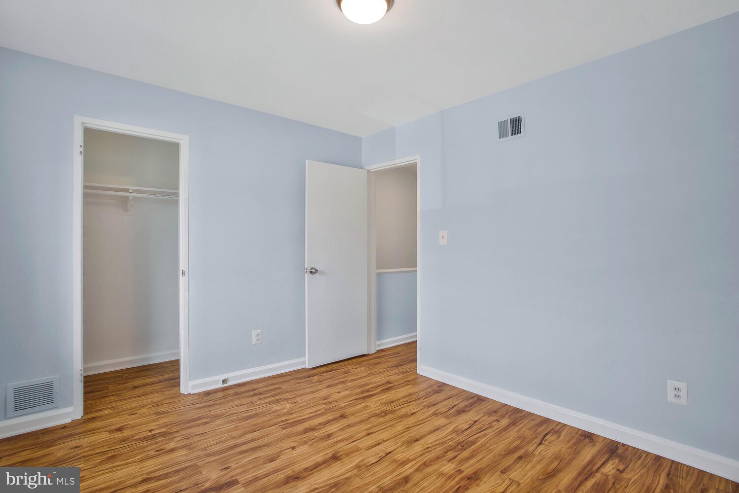 HUME SPRINGS - Residential Lease