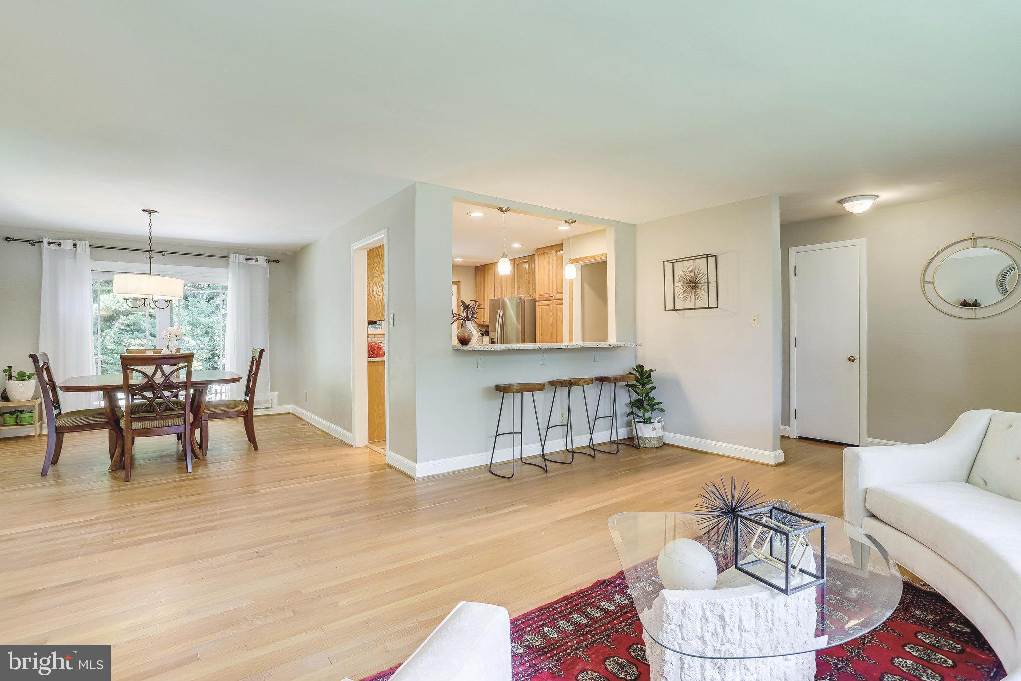 BROYHILL PARK - Residential