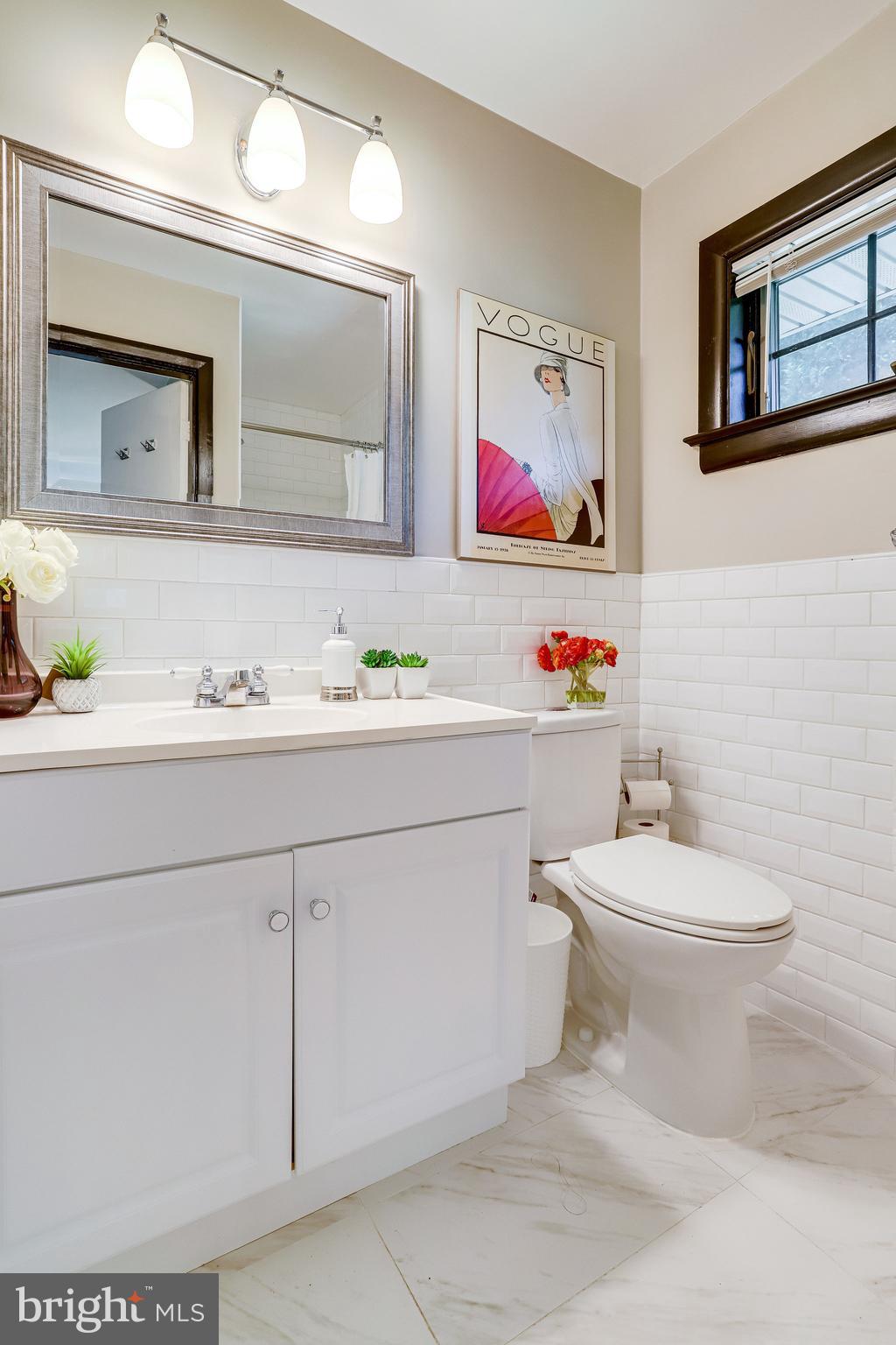 BROYHILL PARK - Residential