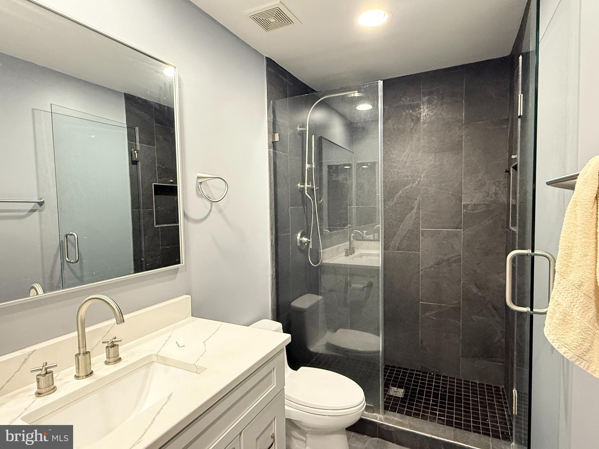 FALLSGROVE - Residential Lease